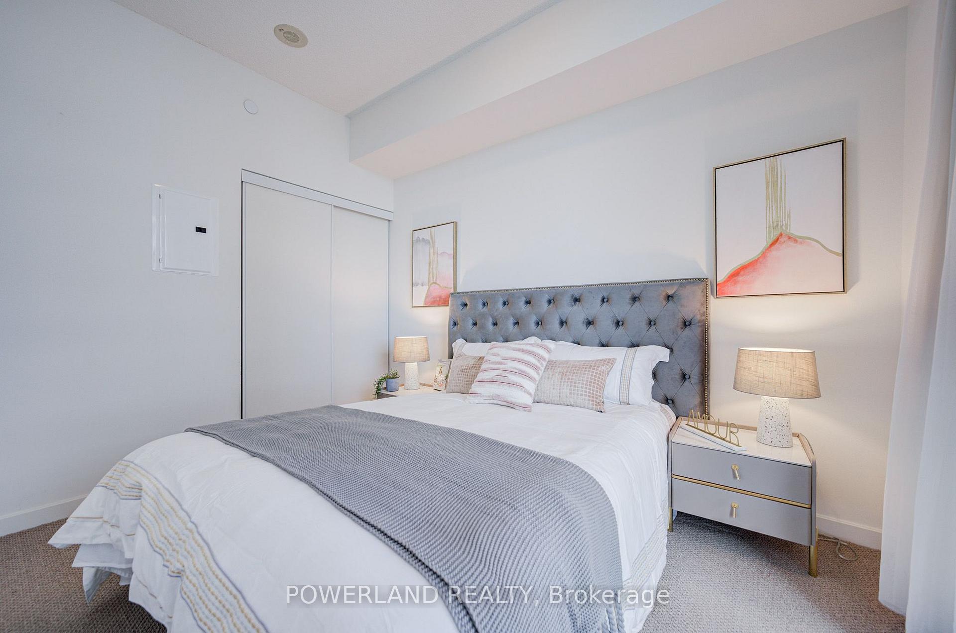 Photo 11 of Unit 807, 52 Forest Manor Road, North York, Henry Farm — HOMEH