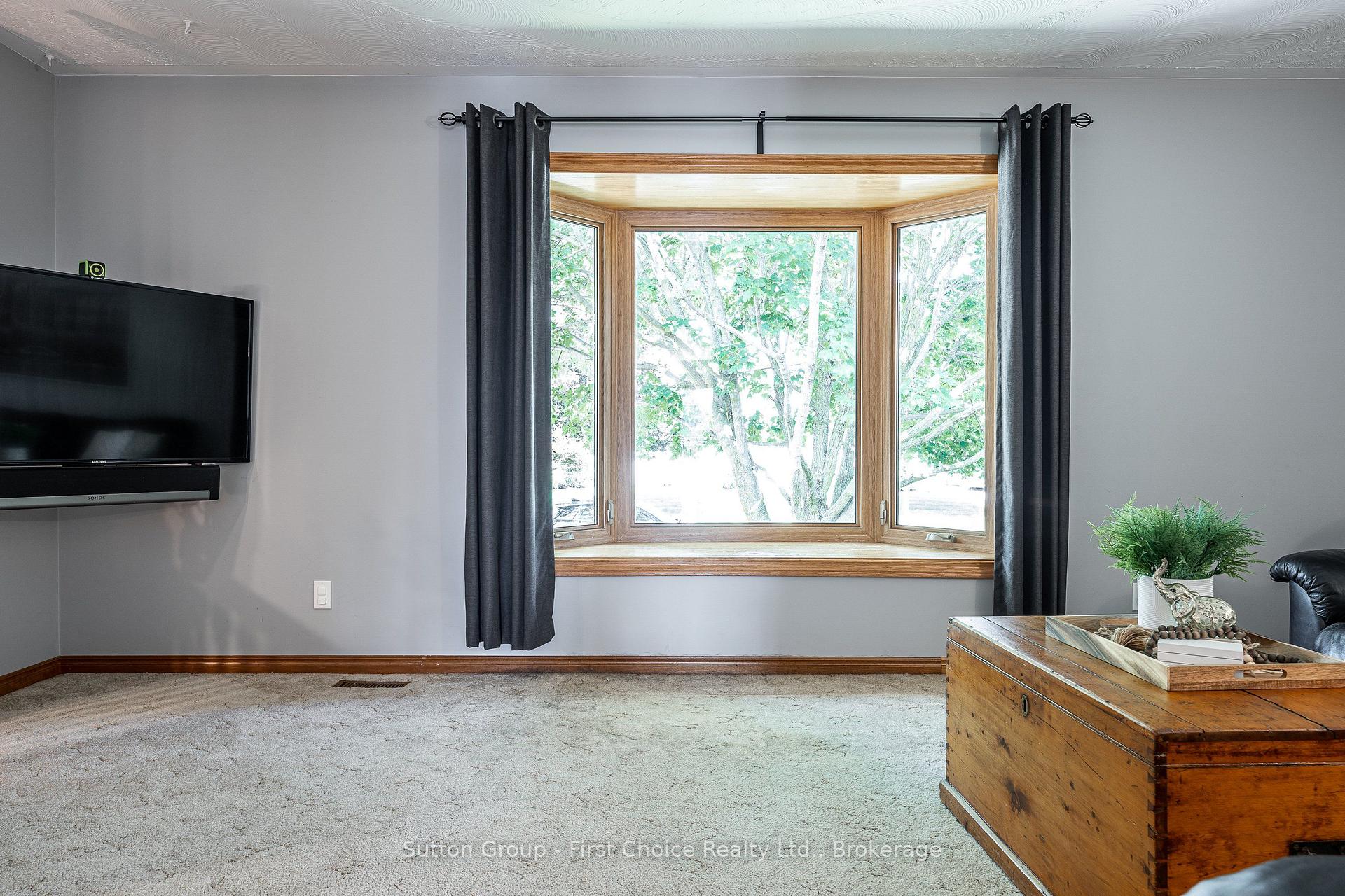 Photo 5 of 23 Sprung Court, Stratford — HOMEH