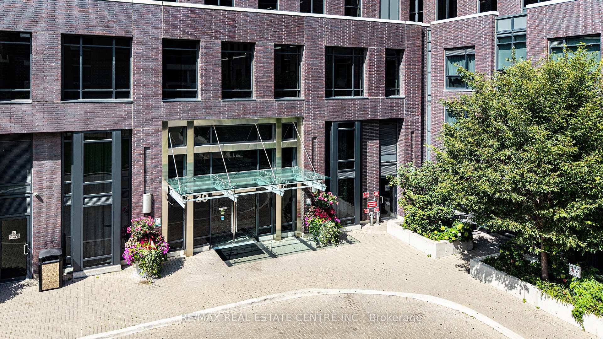 Photo 49 of Unit 2608, 30 Gibbs Road, Etobicoke, Islington-City Centre West — HOMEH