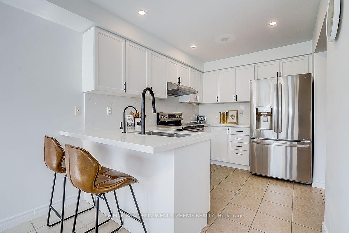 Photo 14 of 16 Anita Drive, Markham, Village Green-South Unionville — HOMEH