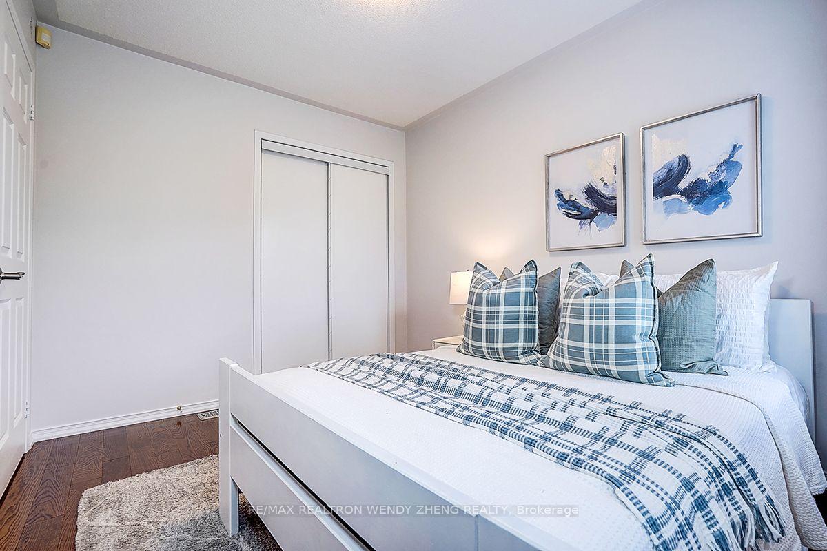 Photo 31 of 16 Anita Drive, Markham, Village Green-South Unionville — HOMEH