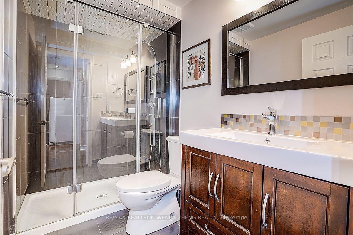 Photo 37 of 16 Anita Drive, Markham, Village Green-South Unionville — HOMEH