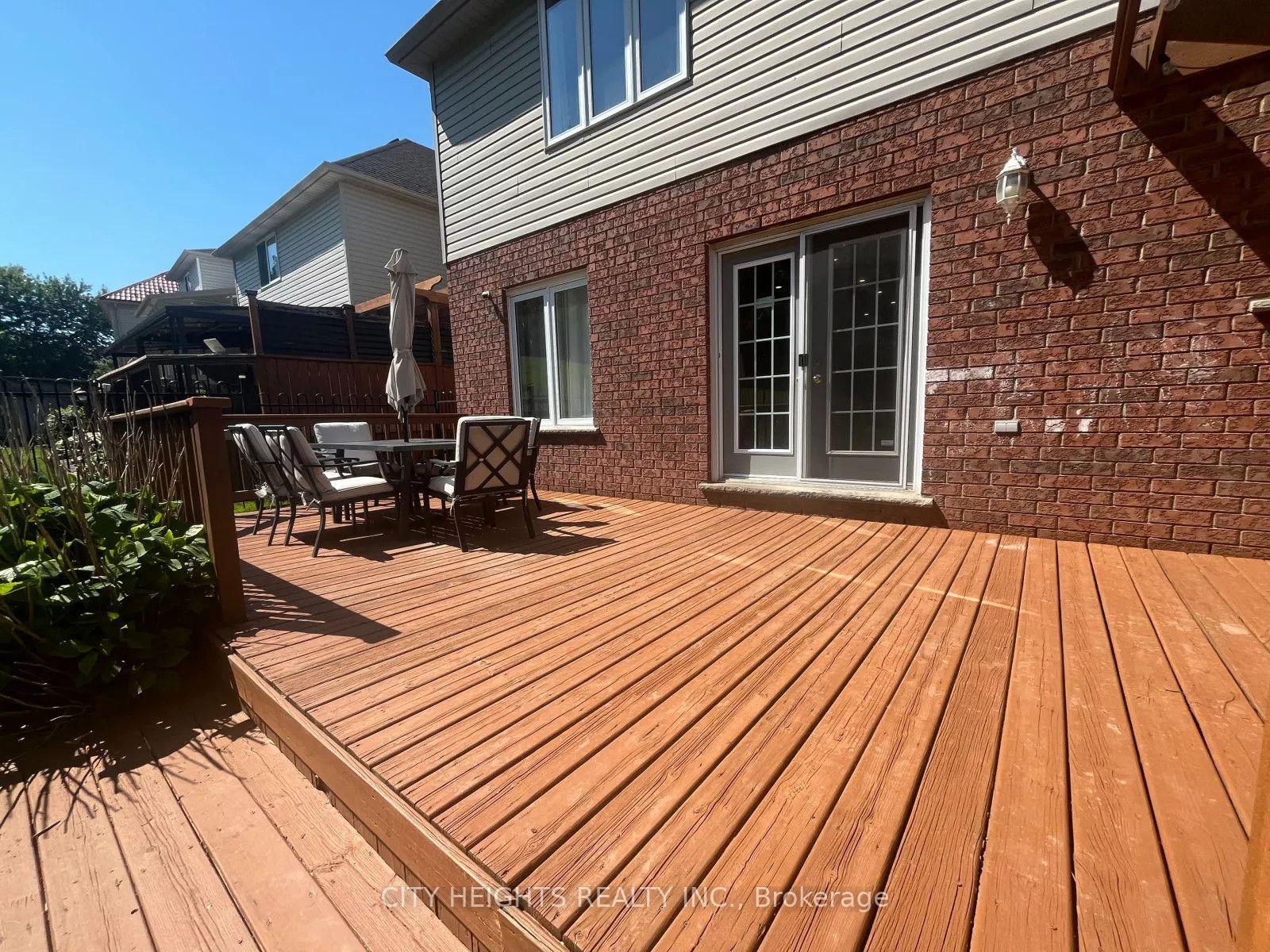 Photo 27 of 70 Doon Mills Drive, Kitchener, Doon South — HOMEH