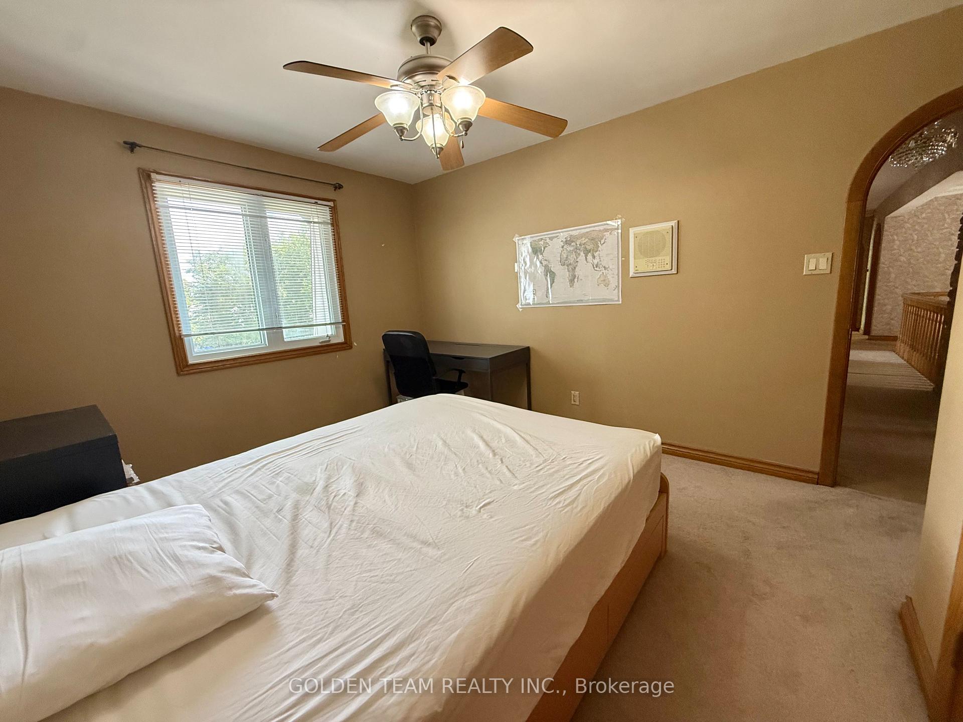 Photo 8 of Unit Room#2, 11 Amiens Road, Scarborough, West Hill — HOMEH