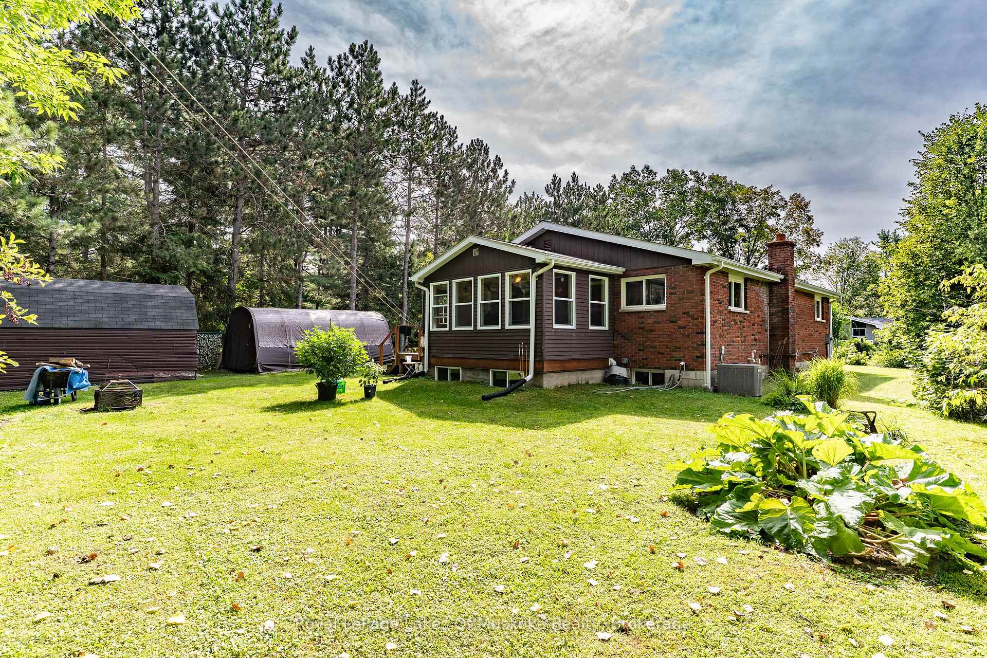 Photo 3 of 20 Sander Drive, Bracebridge, Macaulay — HOMEH