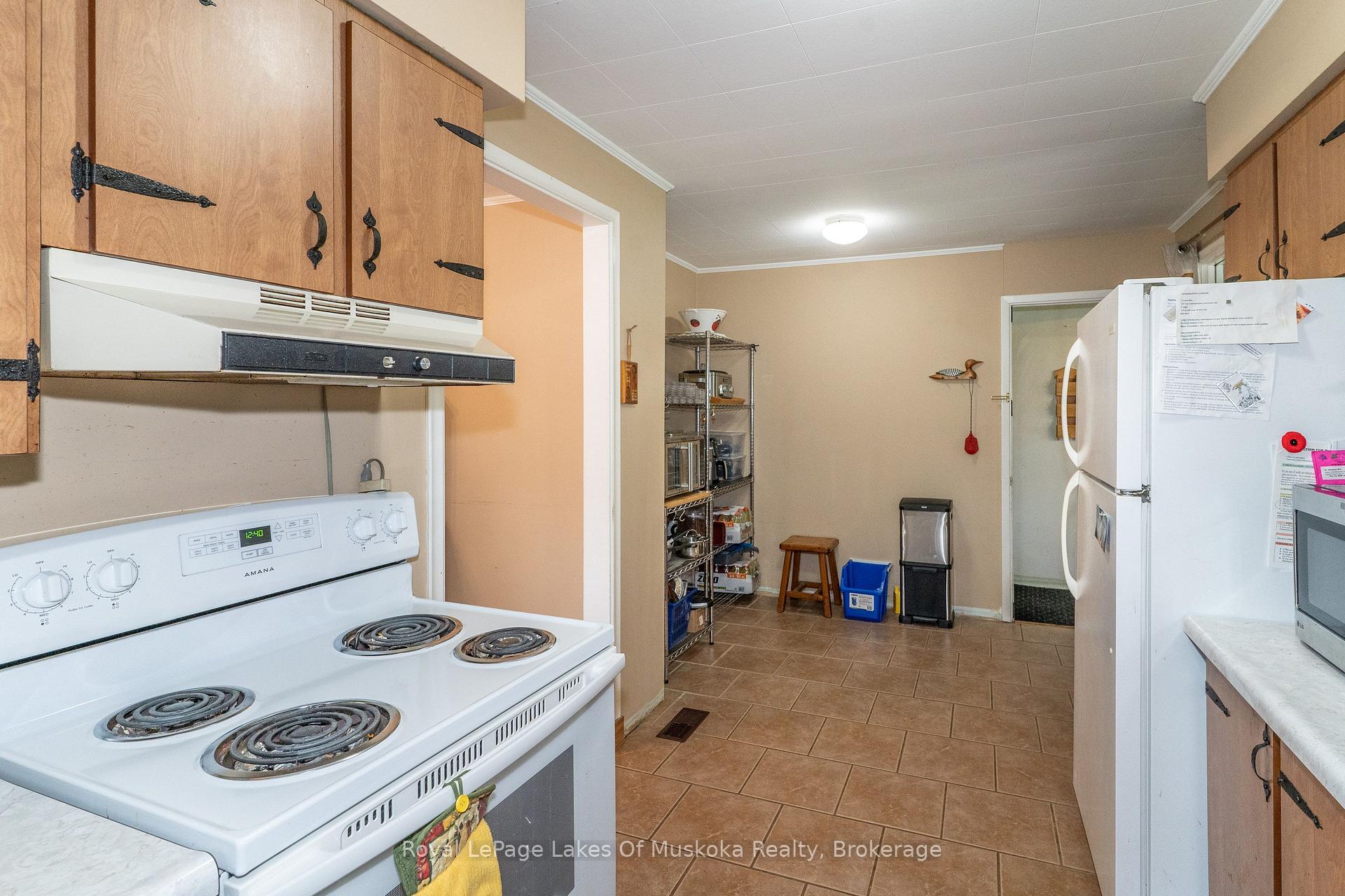 Photo 11 of 20 Sander Drive, Bracebridge, Macaulay — HOMEH