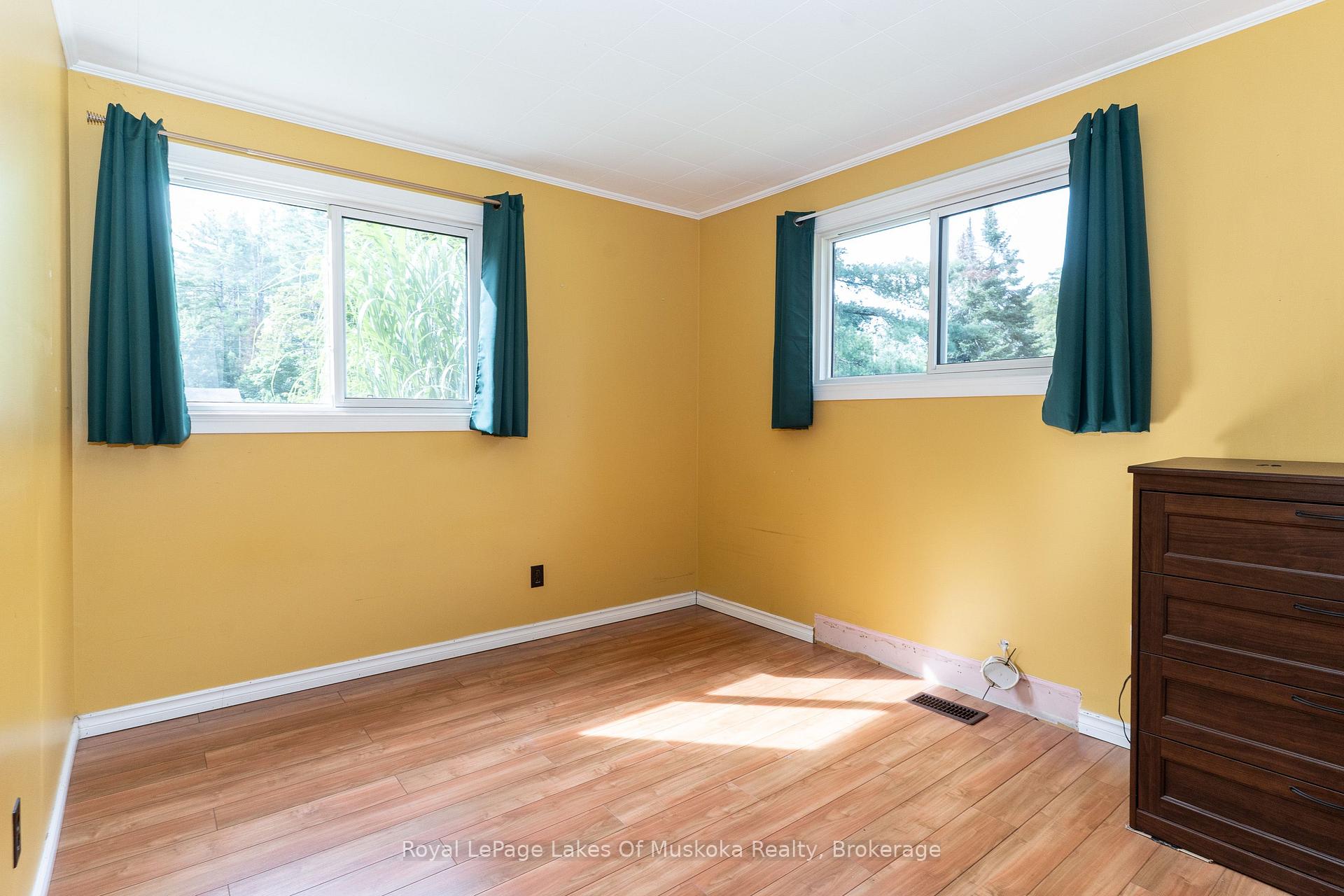 Photo 16 of 20 Sander Drive, Bracebridge, Macaulay — HOMEH