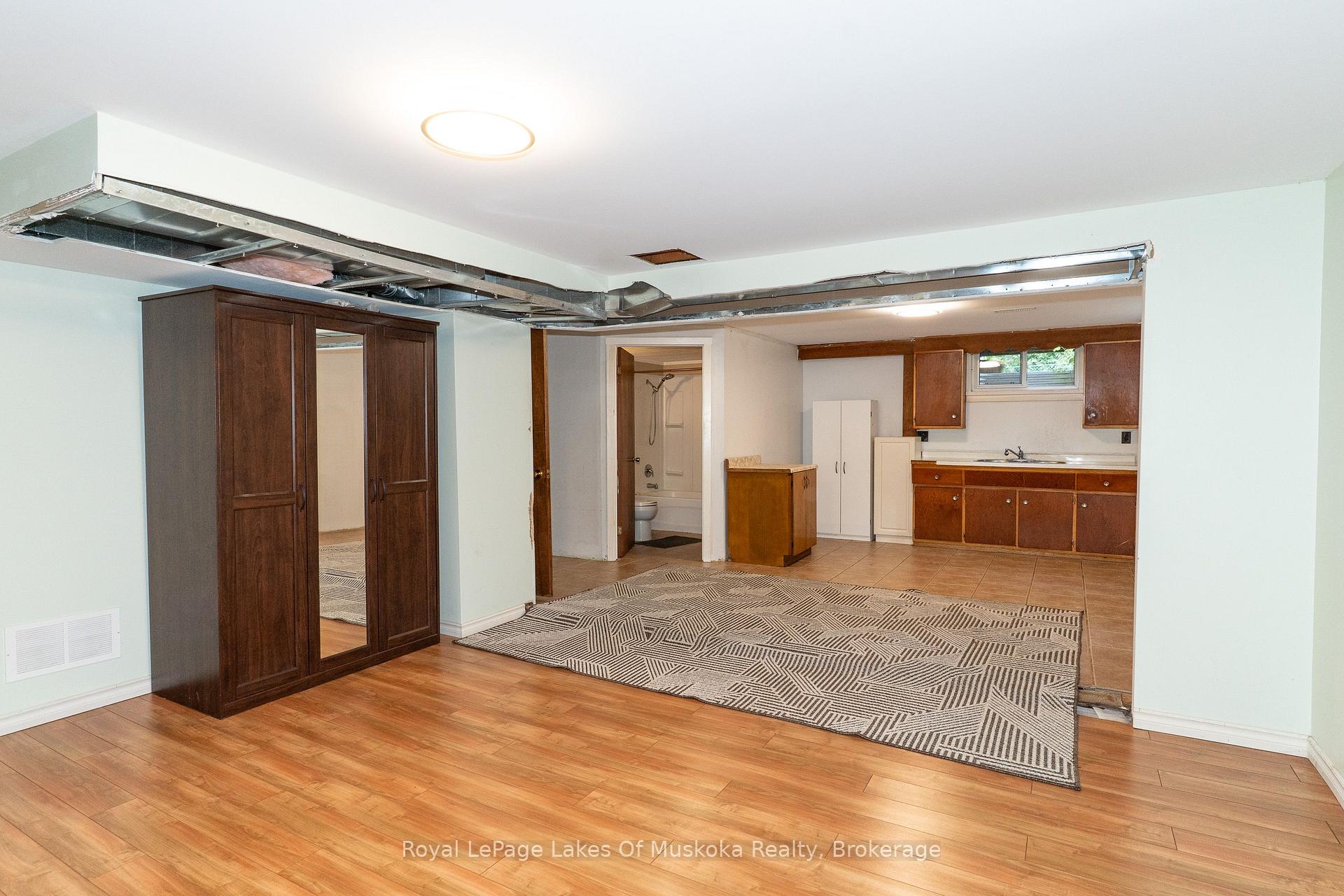 Photo 23 of 20 Sander Drive, Bracebridge, Macaulay — HOMEH