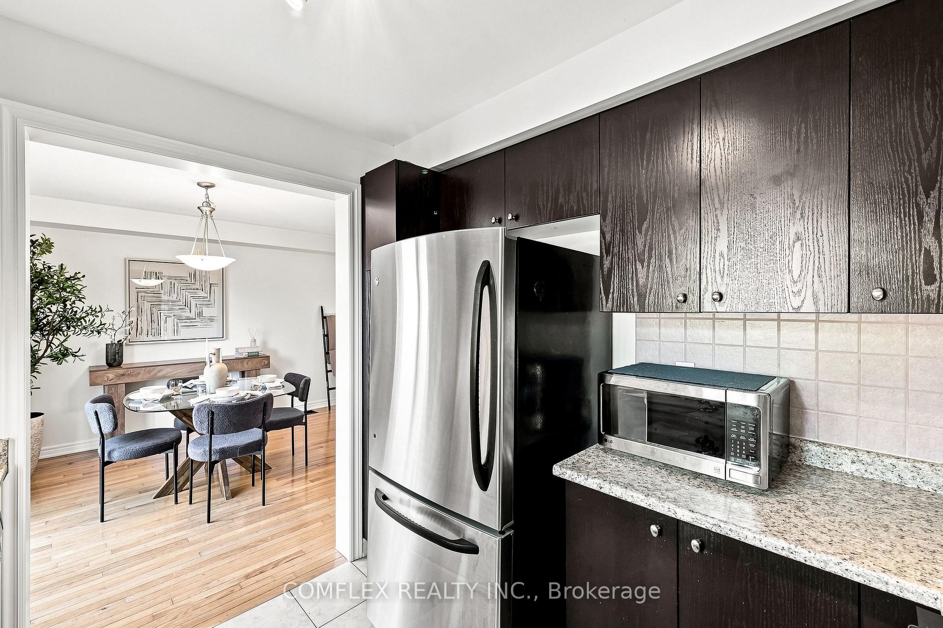 Photo 17 of 5 Rich Crescent, Whitby, Williamsburg — HOMEH