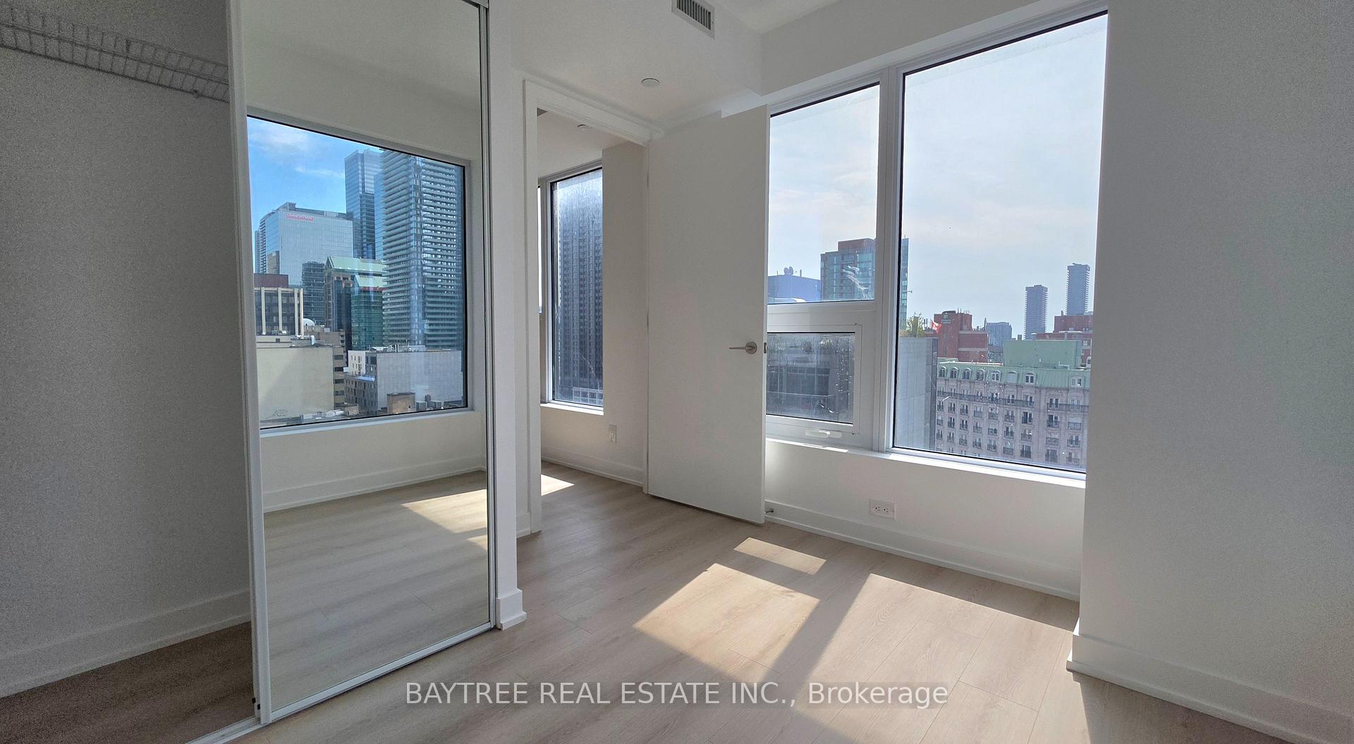 Photo 4 of Unit 1611, 100 Queen Street E, Toronto, Church-Yonge Corridor — HOMEH