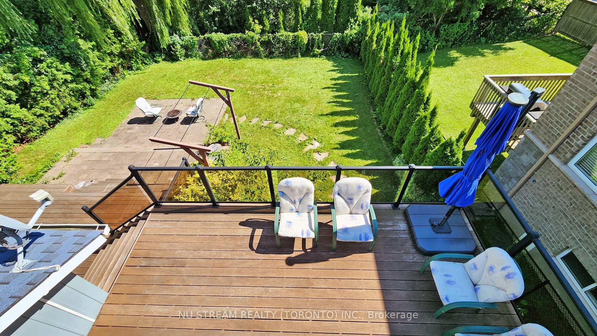 Photo 37 of 15 Bond Crescent, Richmond Hill, Oak Ridges — HOMEH