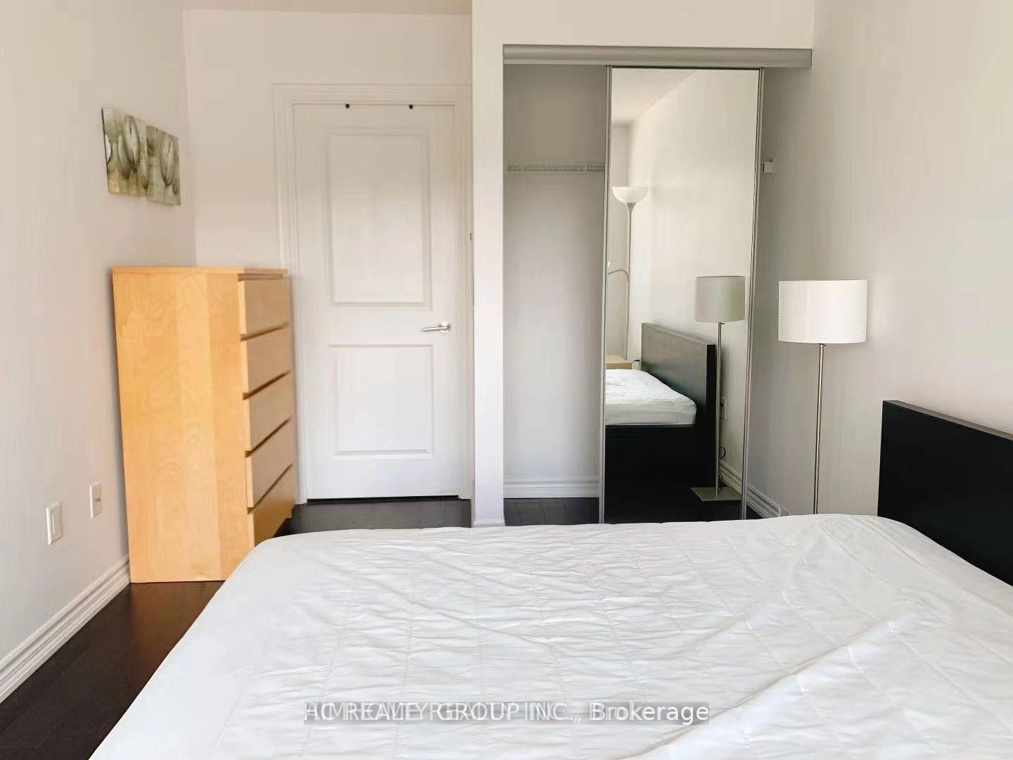 Photo 6 of Unit 1221, 386 Yonge Street, Toronto, Bay Street Corridor — HOMEH