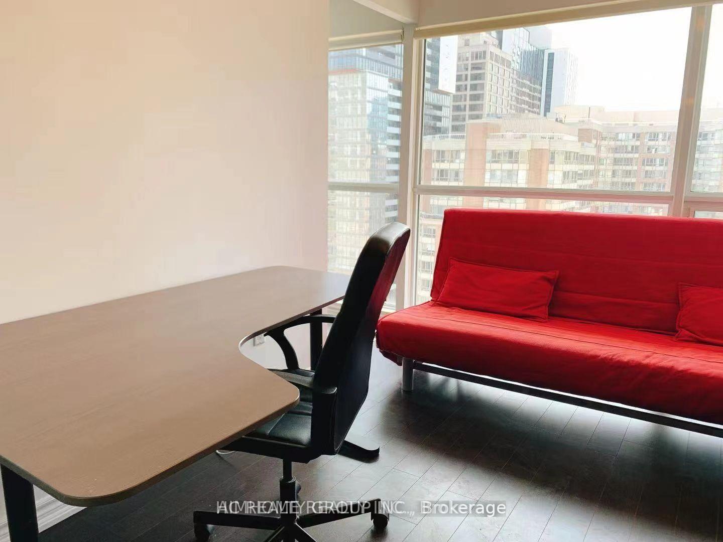 Photo 8 of Unit 1221, 386 Yonge Street, Toronto, Bay Street Corridor — HOMEH