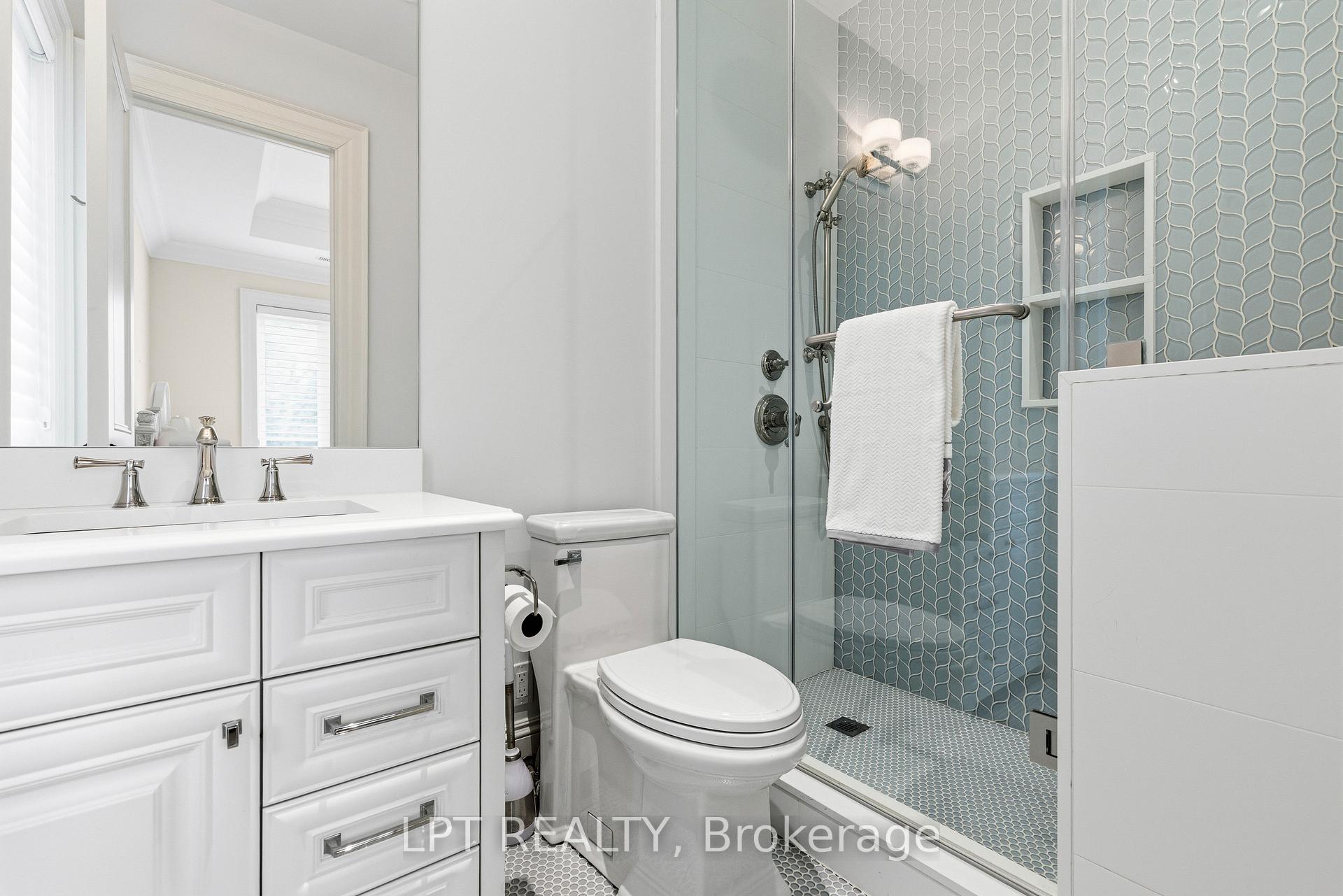 Photo 36 of 256 Patricia Drive, King, King City — HOMEH