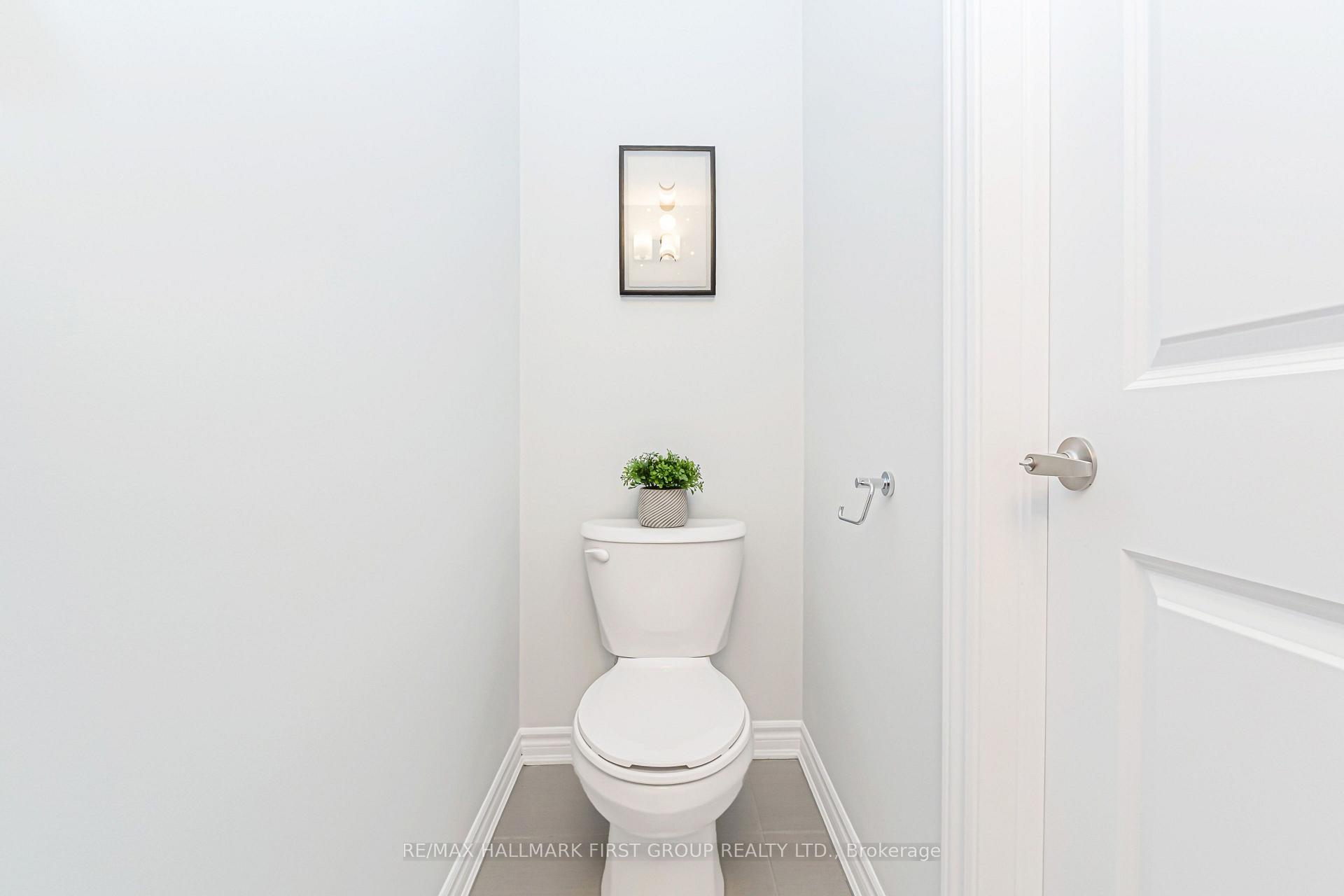 Photo 10 of 1130 Greentree Path, Oshawa, Kedron — HOMEH