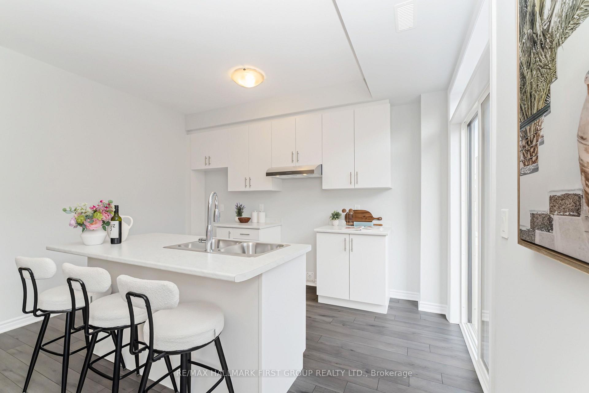 Photo 12 of 1130 Greentree Path, Oshawa, Kedron — HOMEH