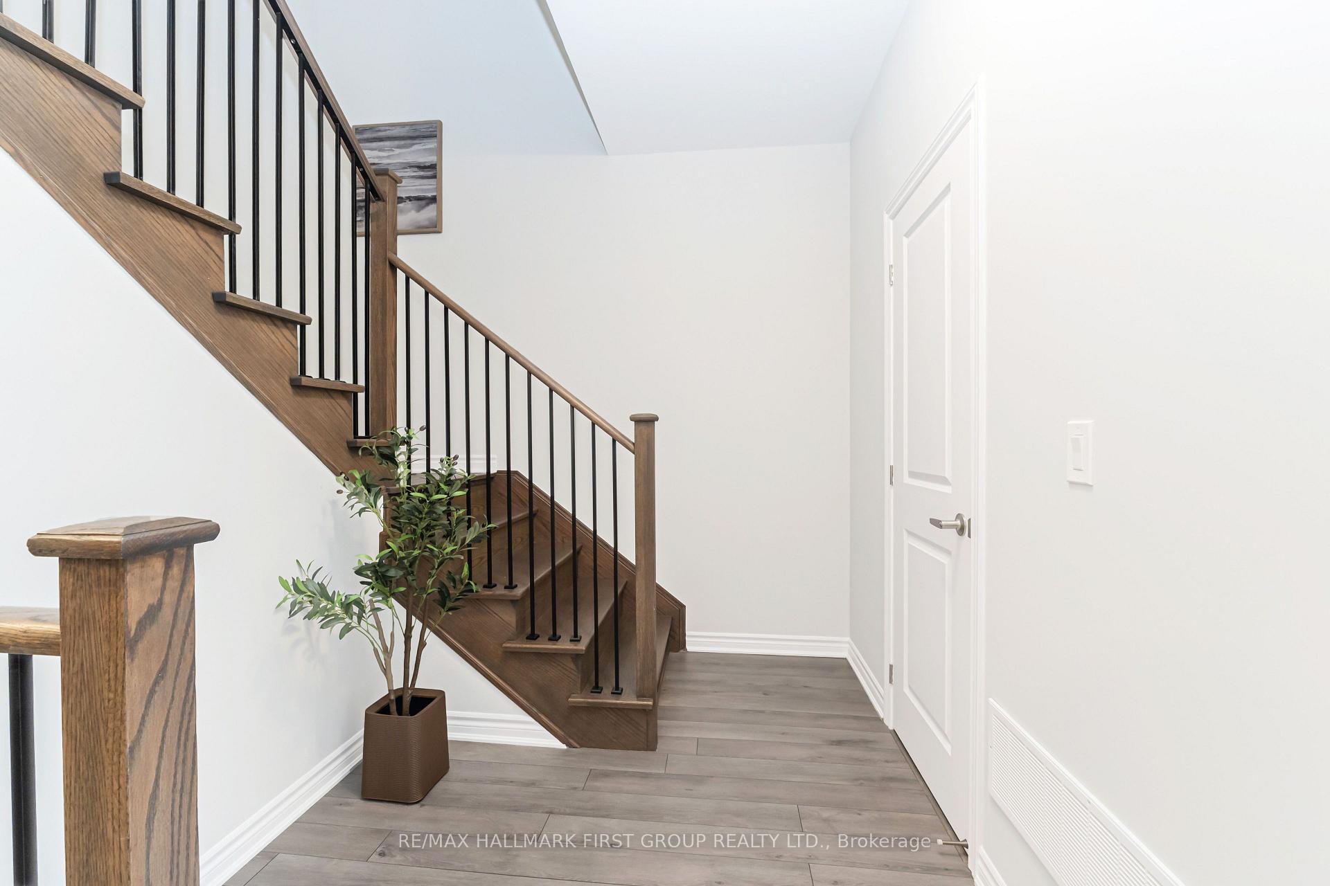 Photo 14 of 1130 Greentree Path, Oshawa, Kedron — HOMEH
