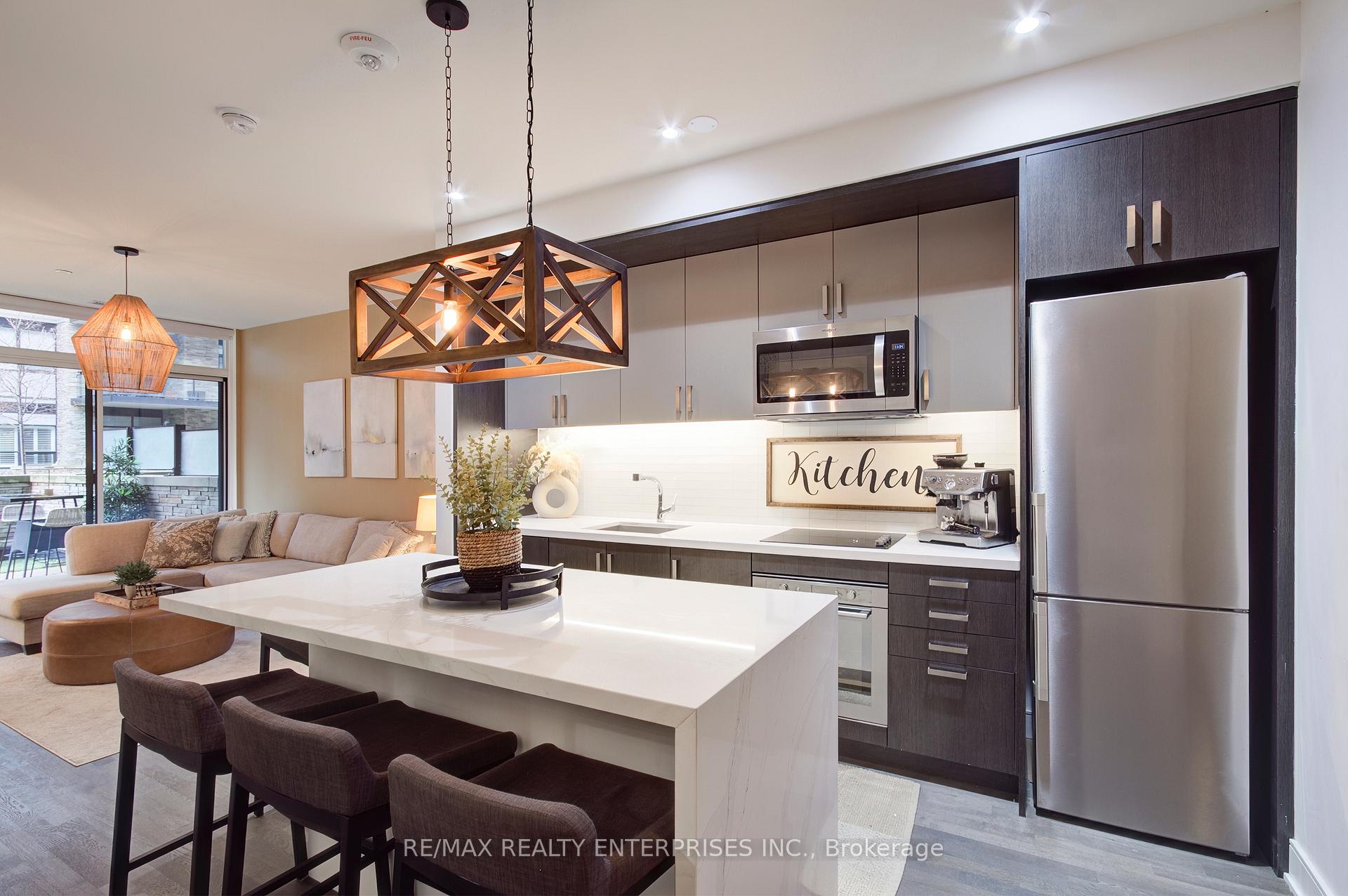 Front of Unit GR45, 1575 Lakeshore Road W