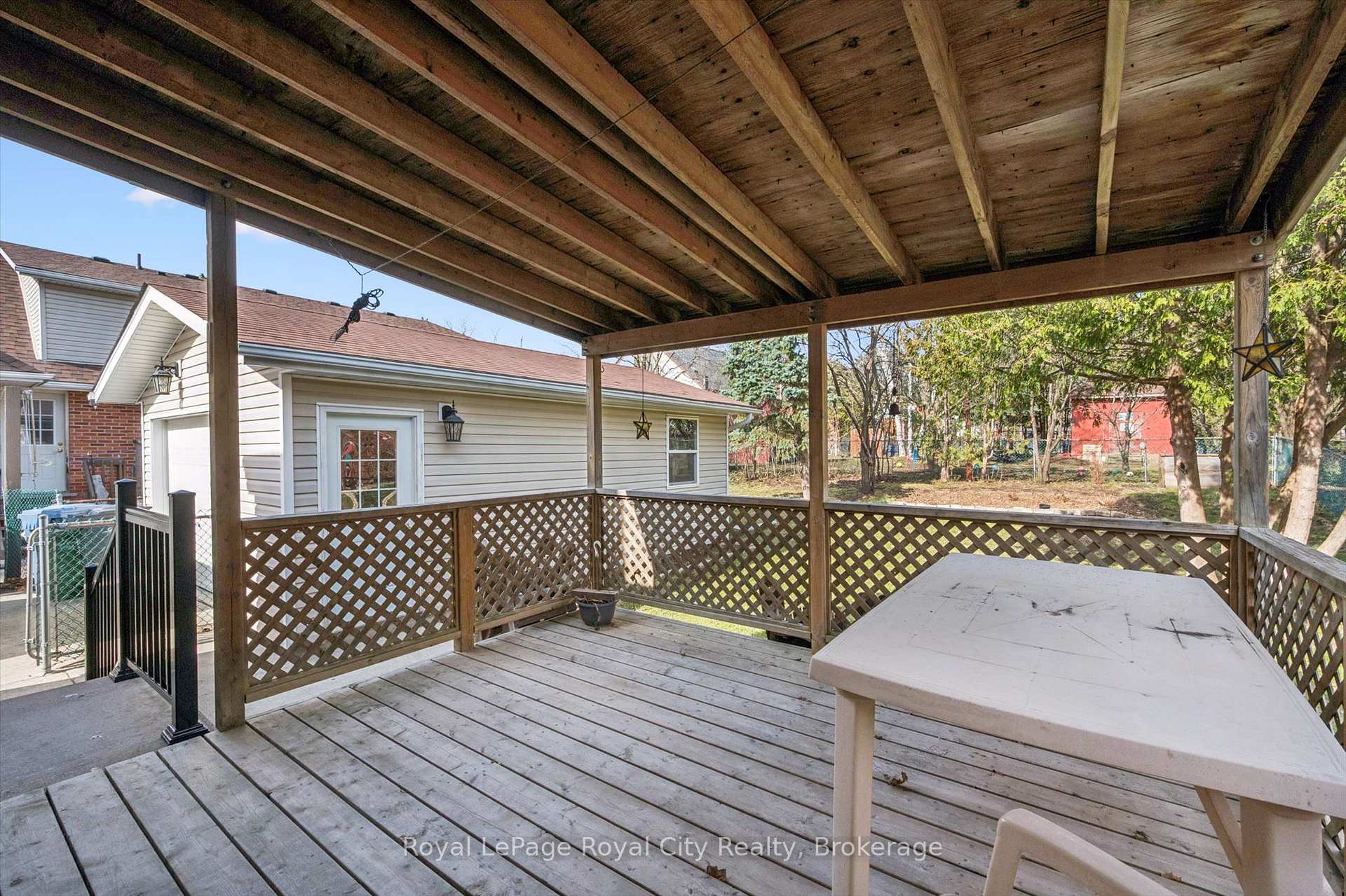 Photo 36 of 103 William Street, Guelph, St. George's — HOMEH