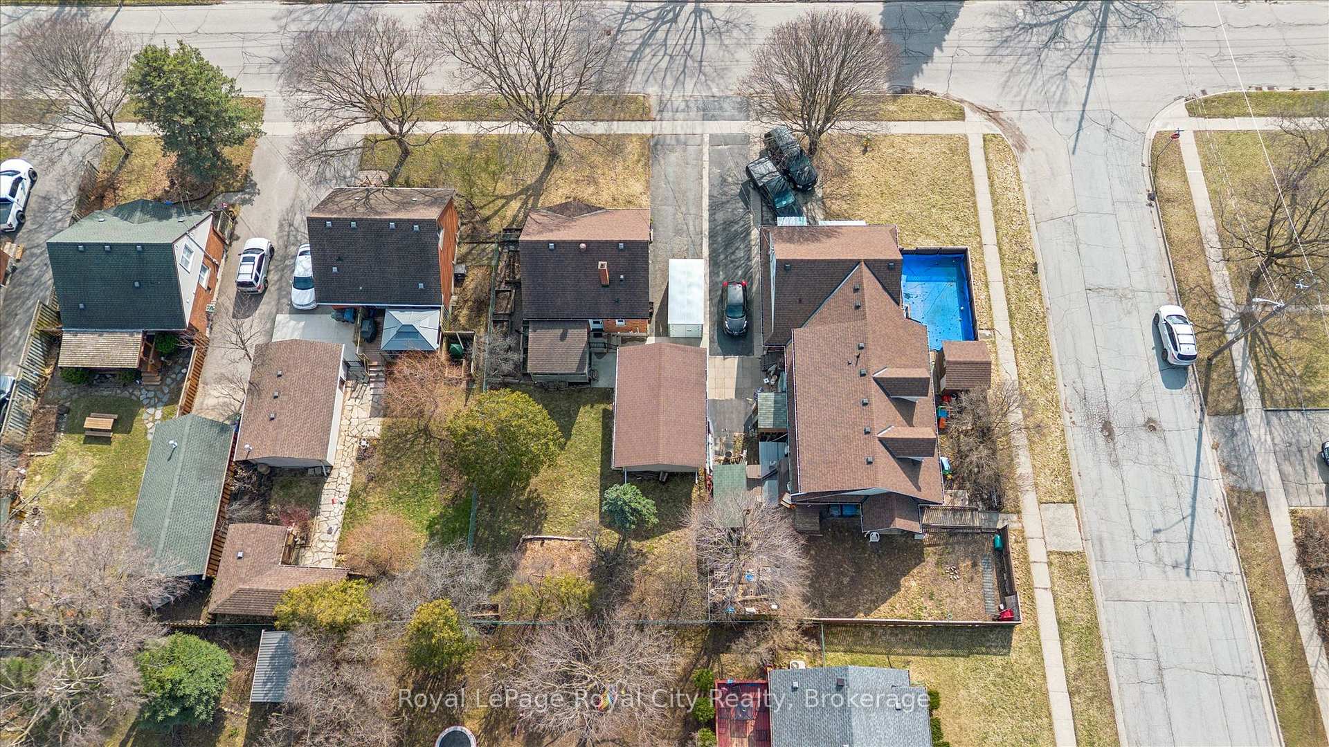 Photo 39 of 103 William Street, Guelph, St. George's — HOMEH