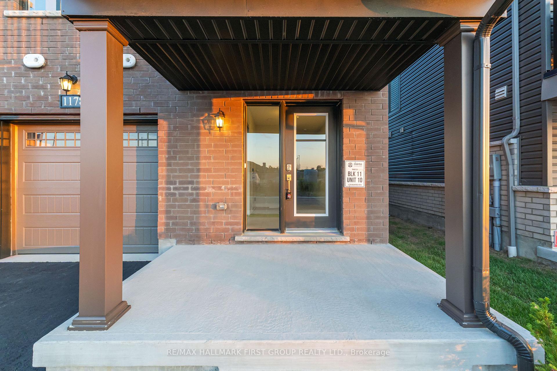 Photo 4 of 1178 Greentree Path, Oshawa, Kedron — HOMEH