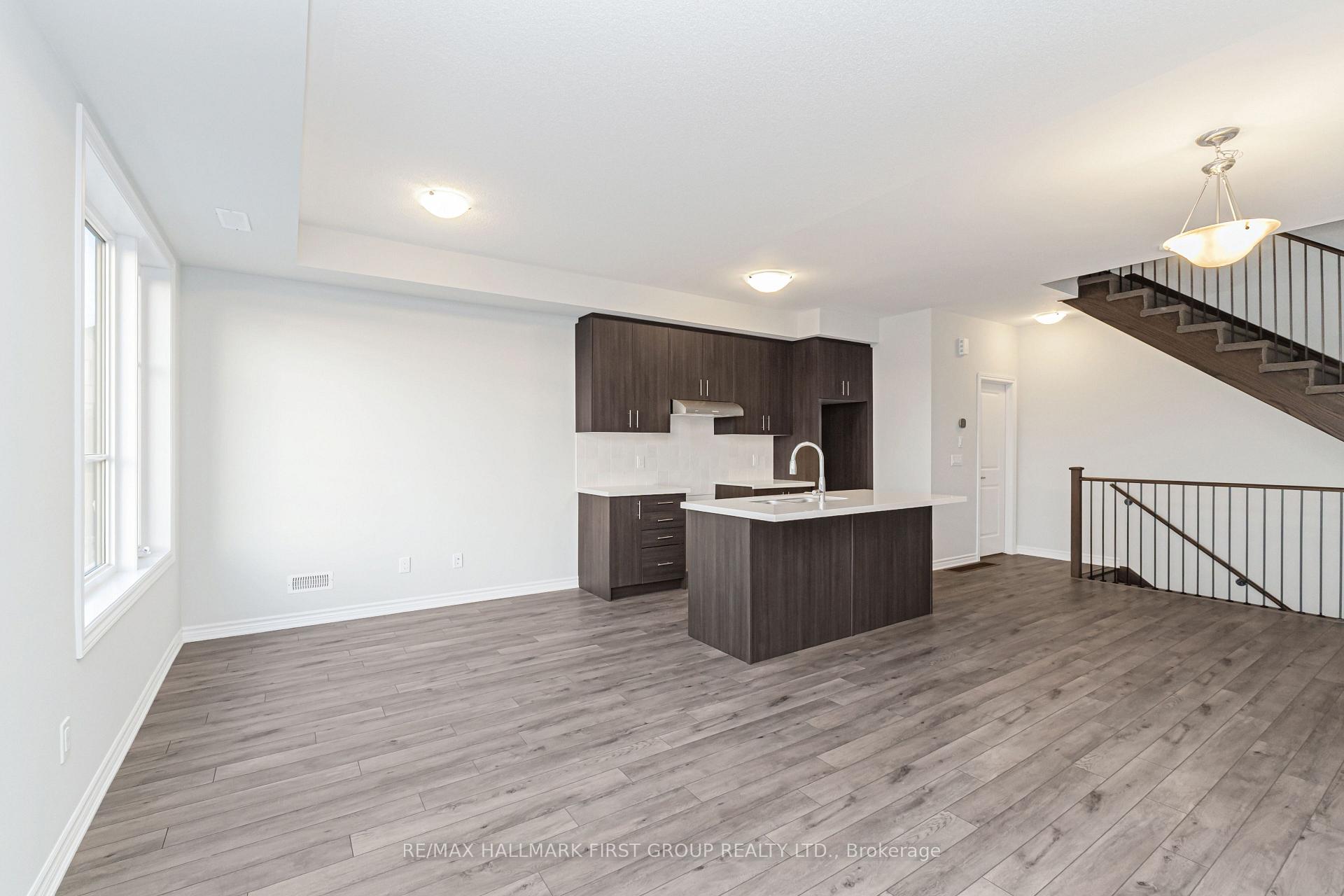 Photo 8 of 1178 Greentree Path, Oshawa, Kedron — HOMEH