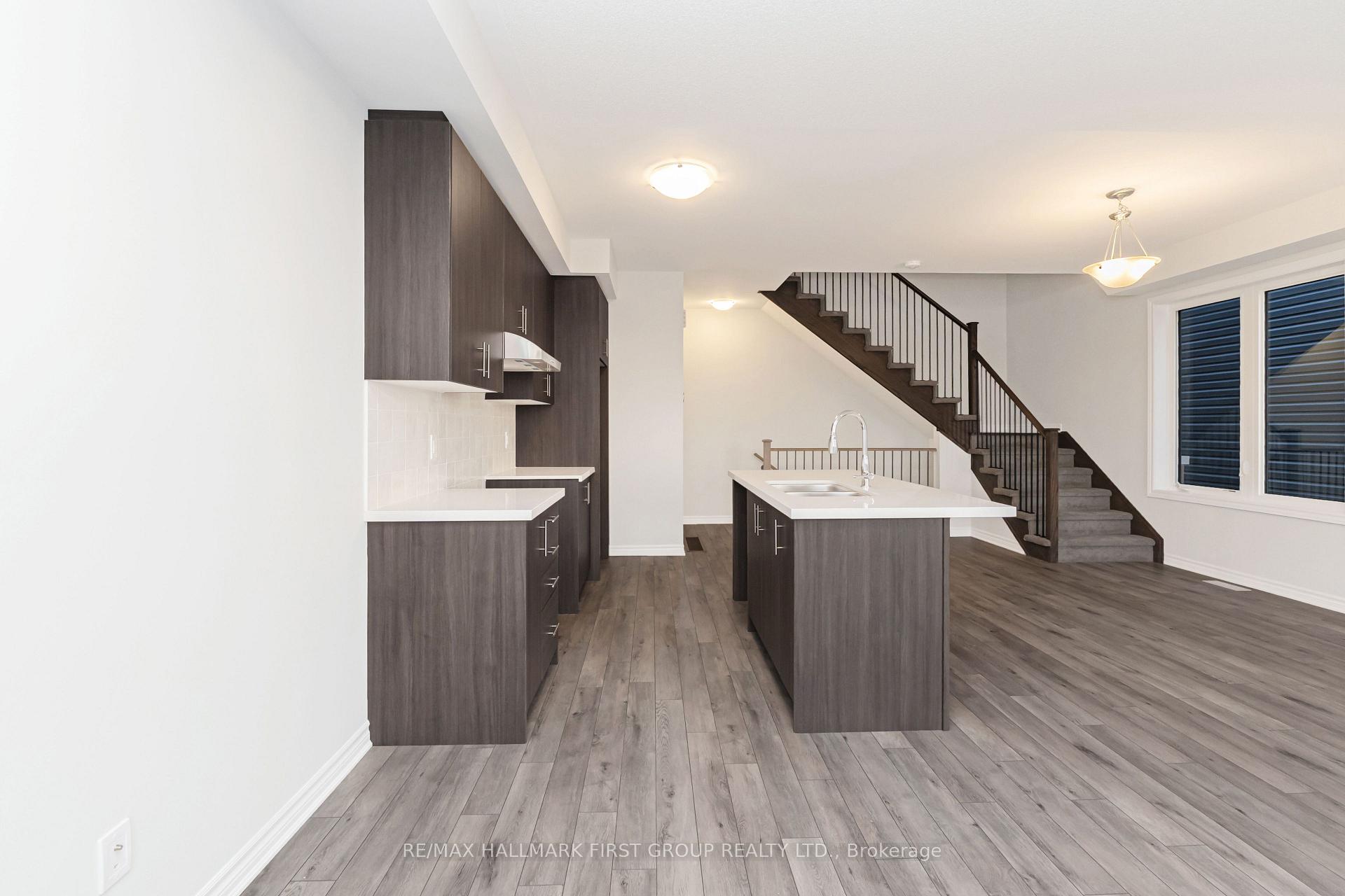 Photo 9 of 1178 Greentree Path, Oshawa, Kedron — HOMEH