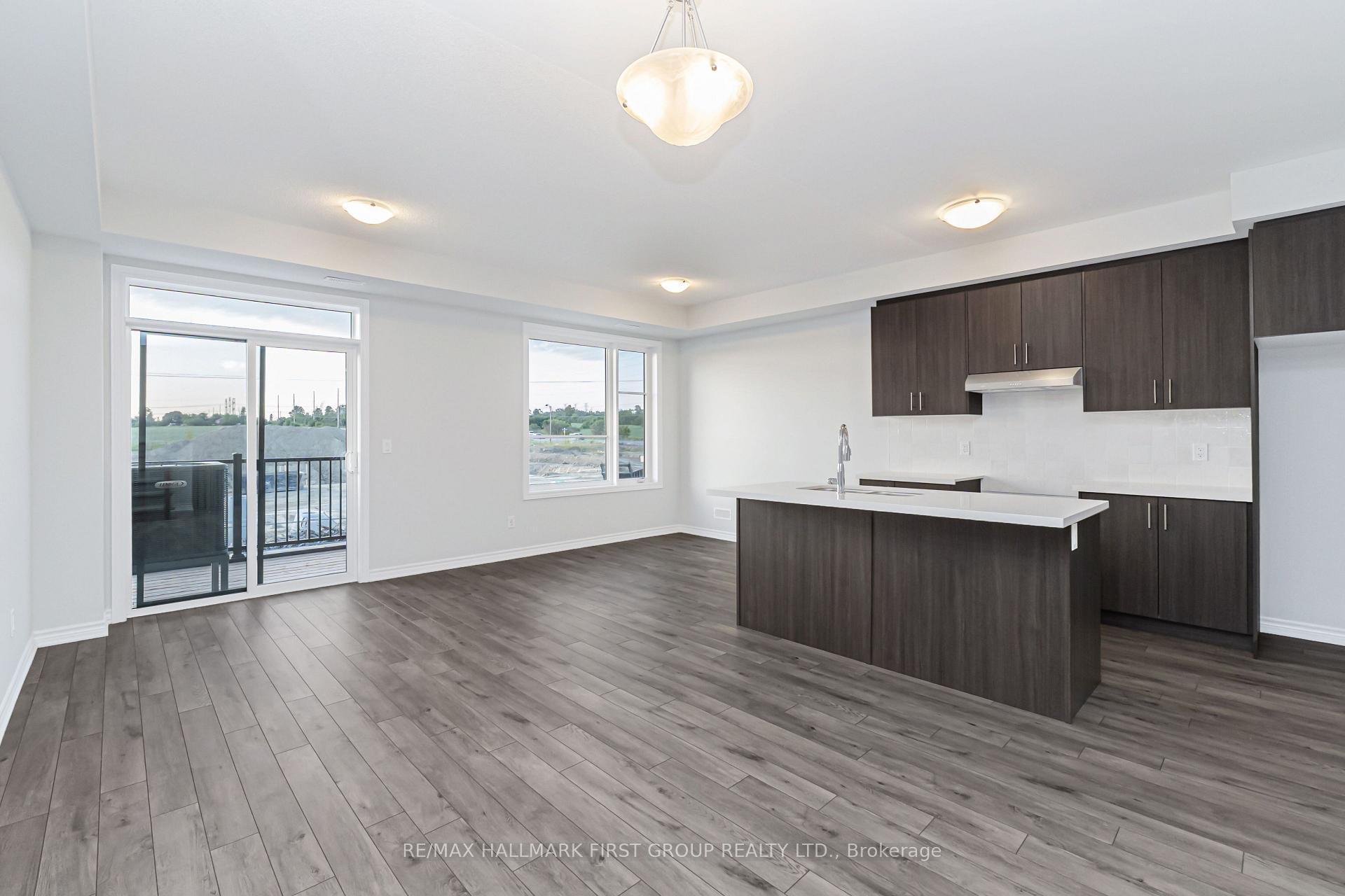 Photo 10 of 1178 Greentree Path, Oshawa, Kedron — HOMEH