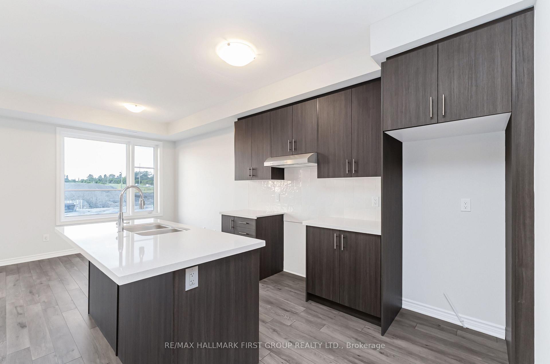 Photo 11 of 1178 Greentree Path, Oshawa, Kedron — HOMEH