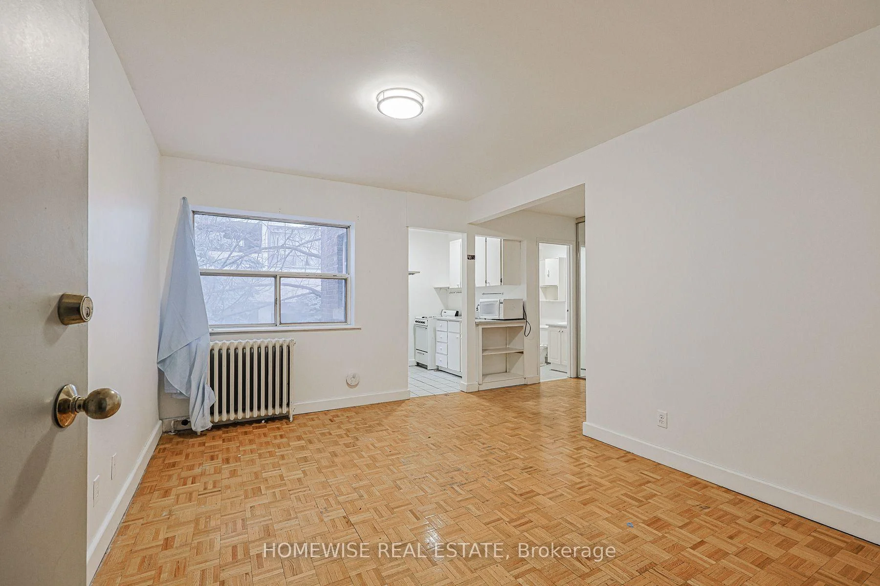 Photo 13 of Unit 204, 33 Maitland Street, Toronto, Church-Yonge Corridor — HOMEH