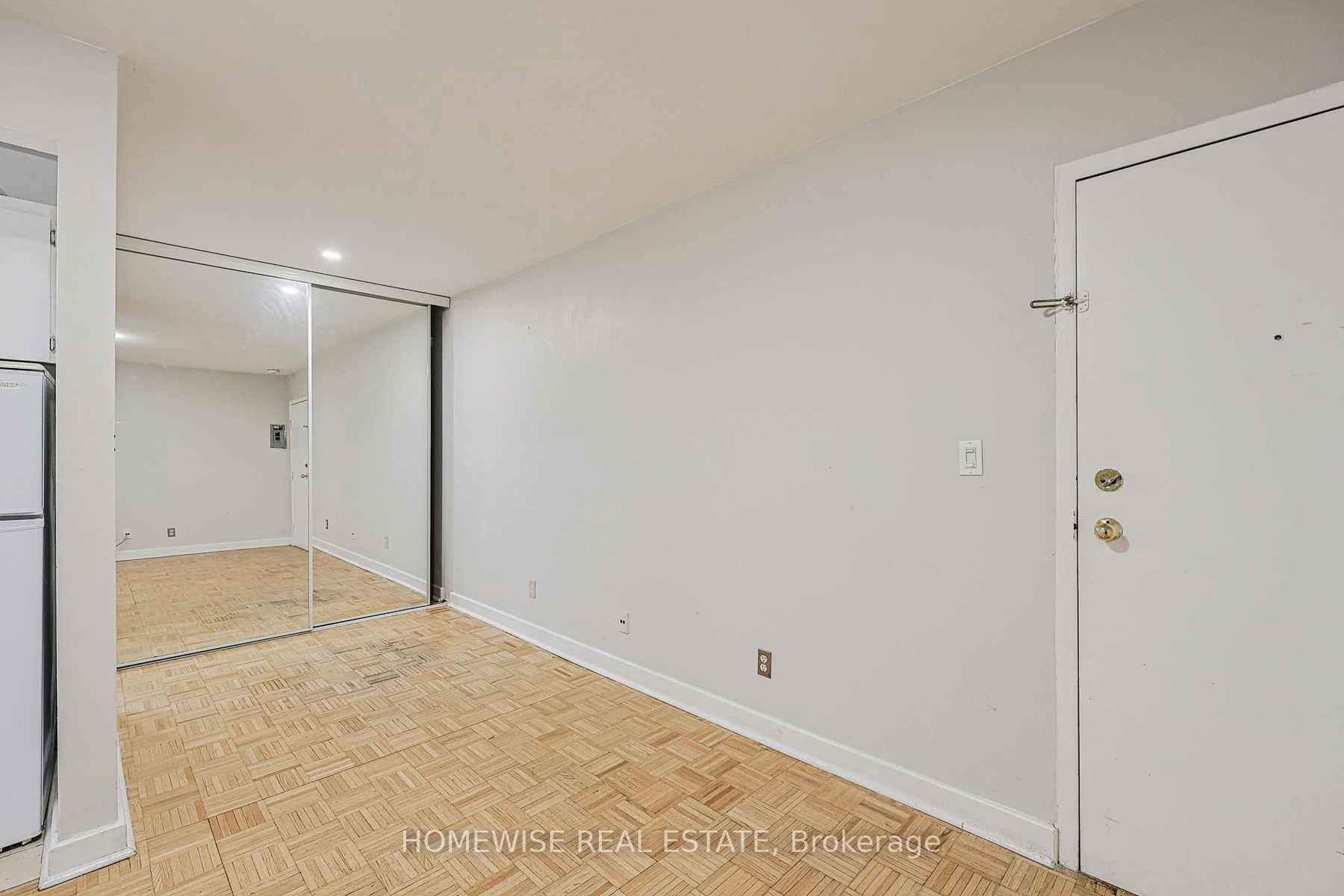 Photo 15 of Unit 204, 33 Maitland Street, Toronto, Church-Yonge Corridor — HOMEH