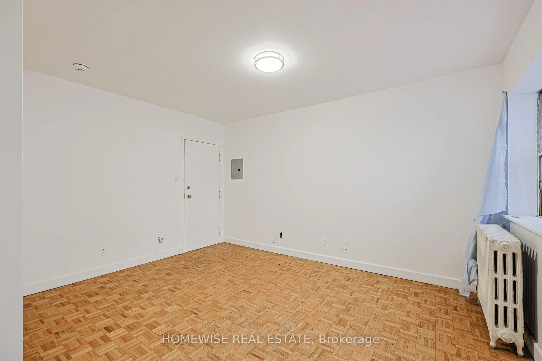 Photo 23 of Unit 204, 33 Maitland Street, Toronto, Church-Yonge Corridor — HOMEH
