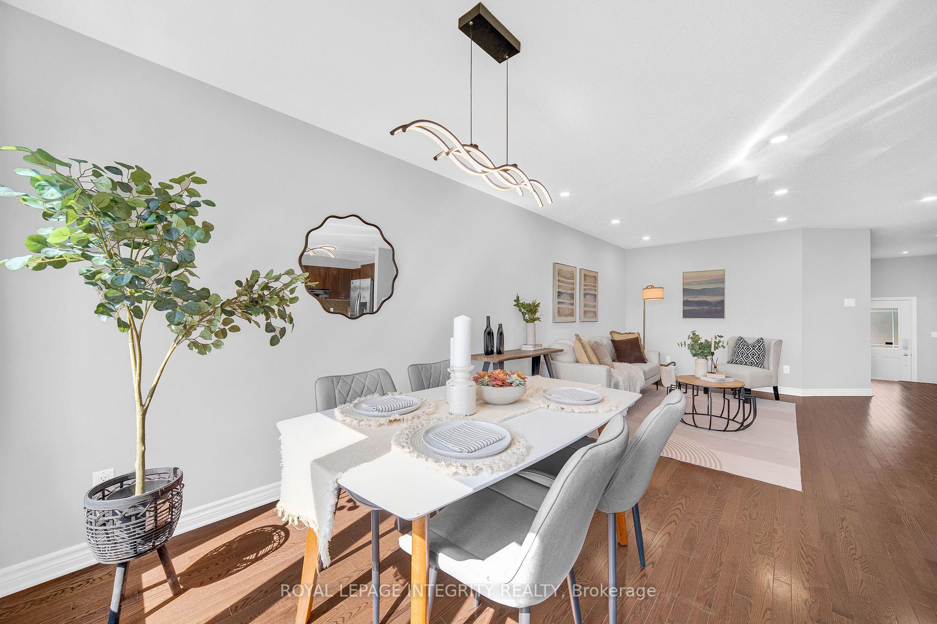 Photo 12 of 132 Silvermoon Crescent, Ottawa, Avalon East — HOMEH