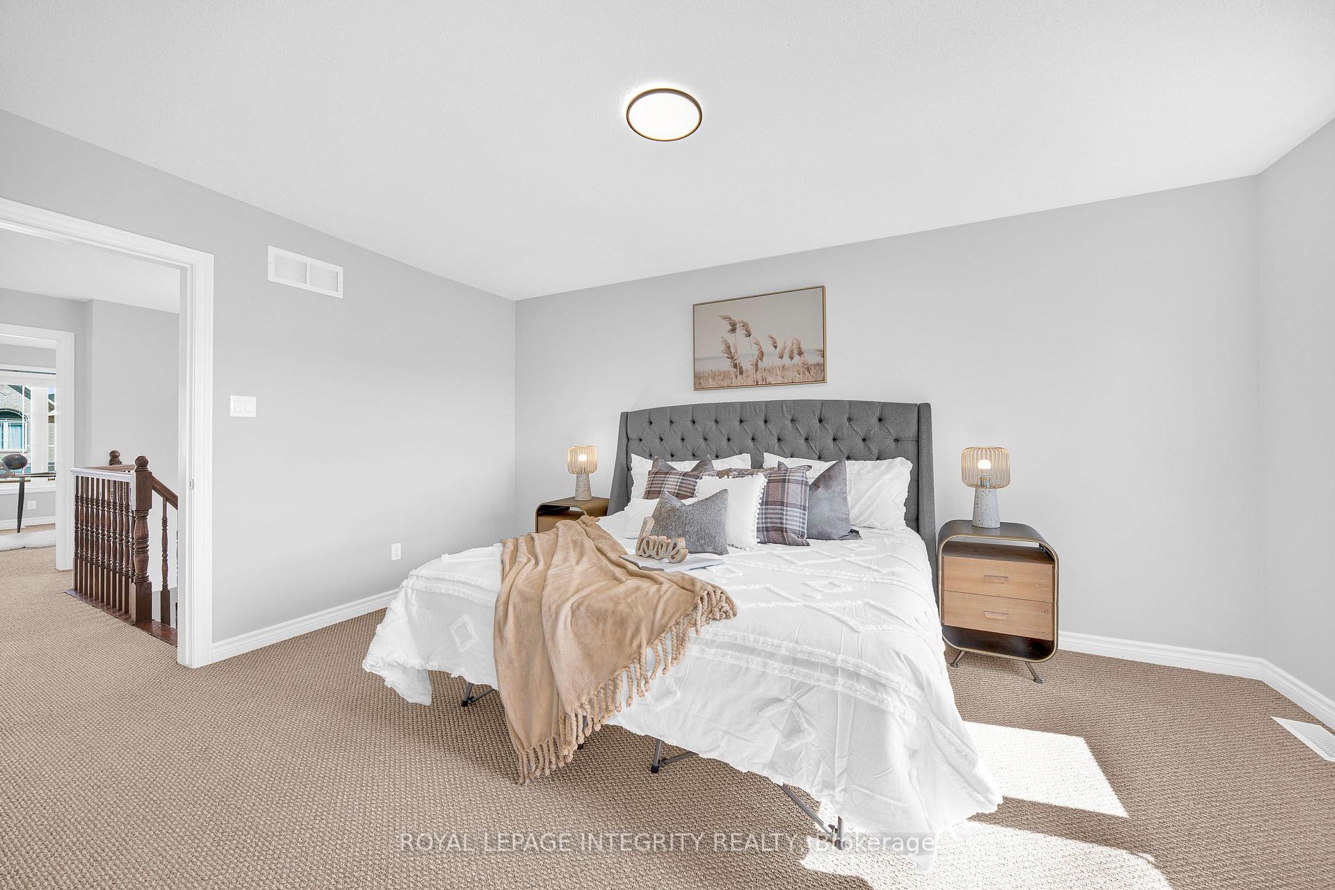 Photo 24 of 132 Silvermoon Crescent, Ottawa, Avalon East — HOMEH