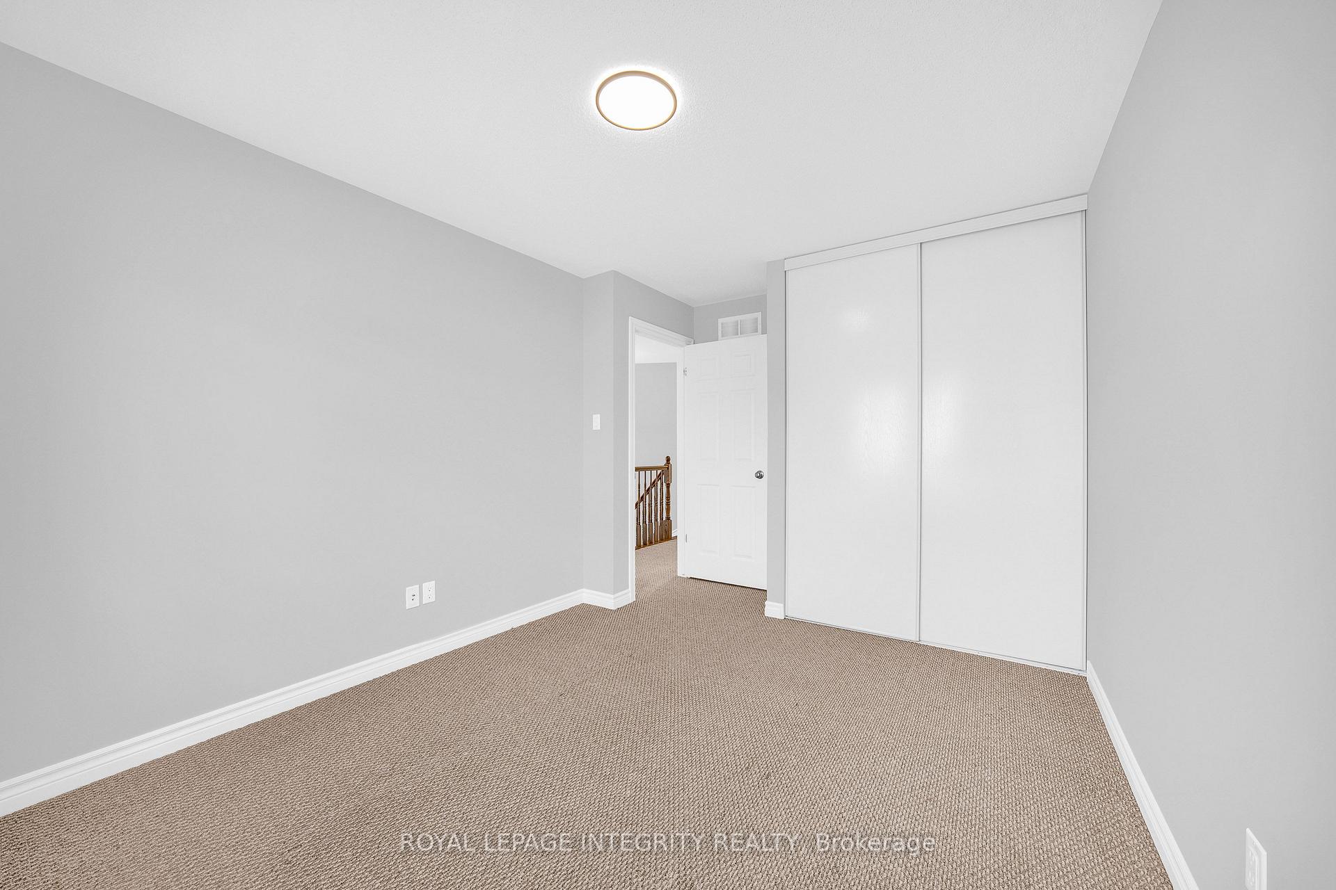 Photo 33 of 132 Silvermoon Crescent, Ottawa, Avalon East — HOMEH