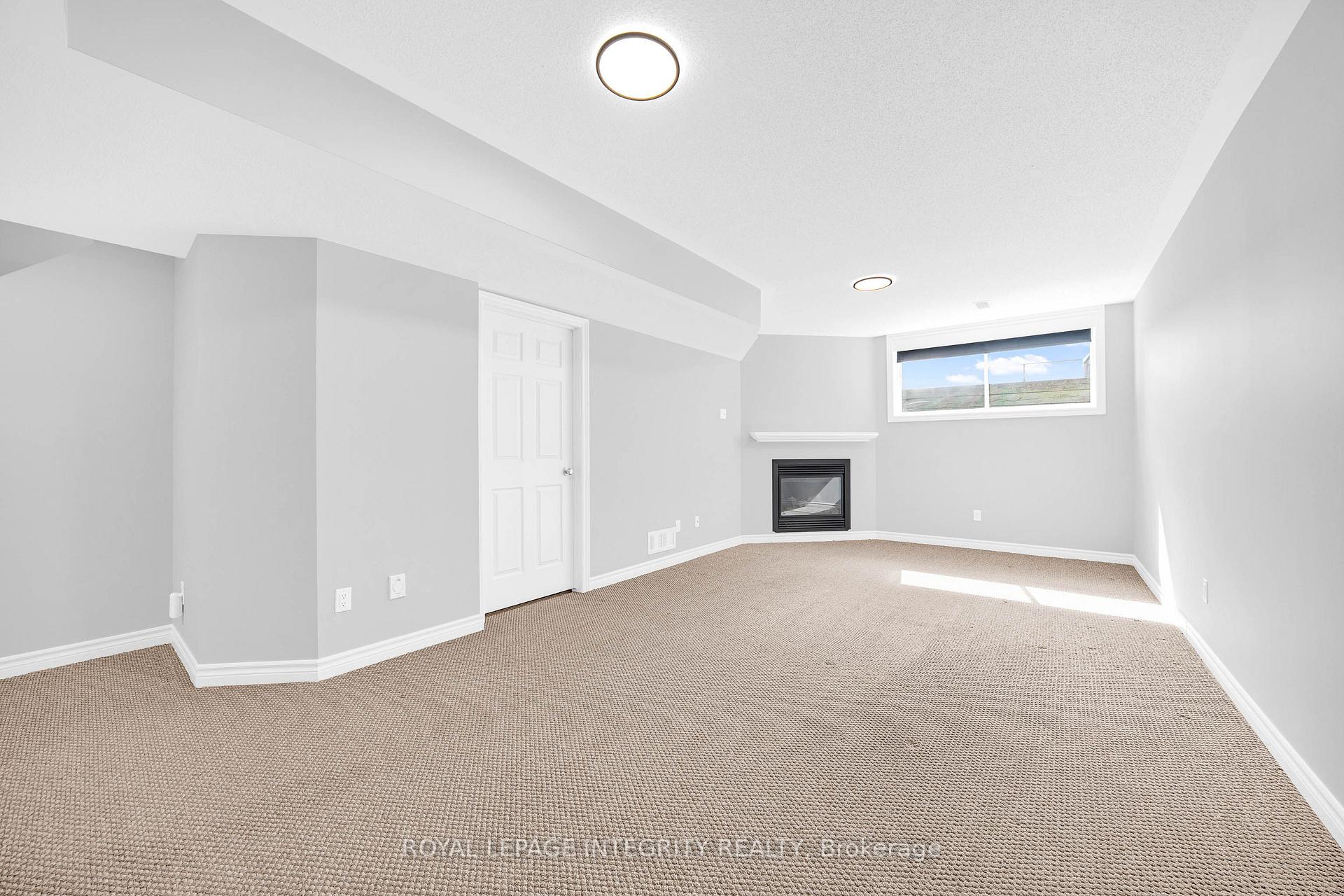 Photo 37 of 132 Silvermoon Crescent, Ottawa, Avalon East — HOMEH