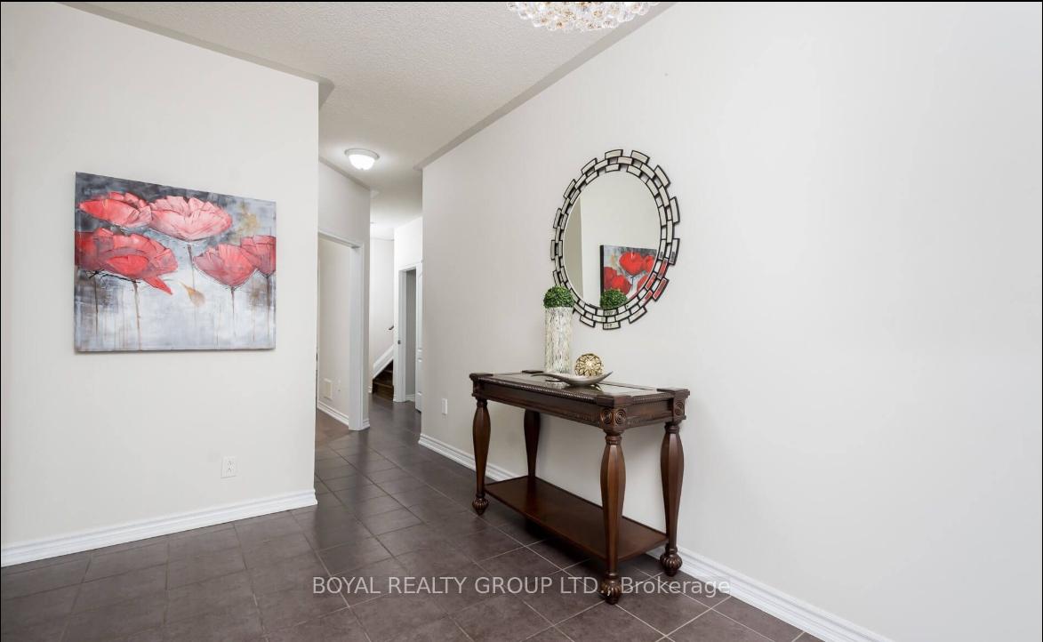 Photo 5 of 118 Footbridge Crescent, Brampton, Sandringham-Wellington — HOMEH