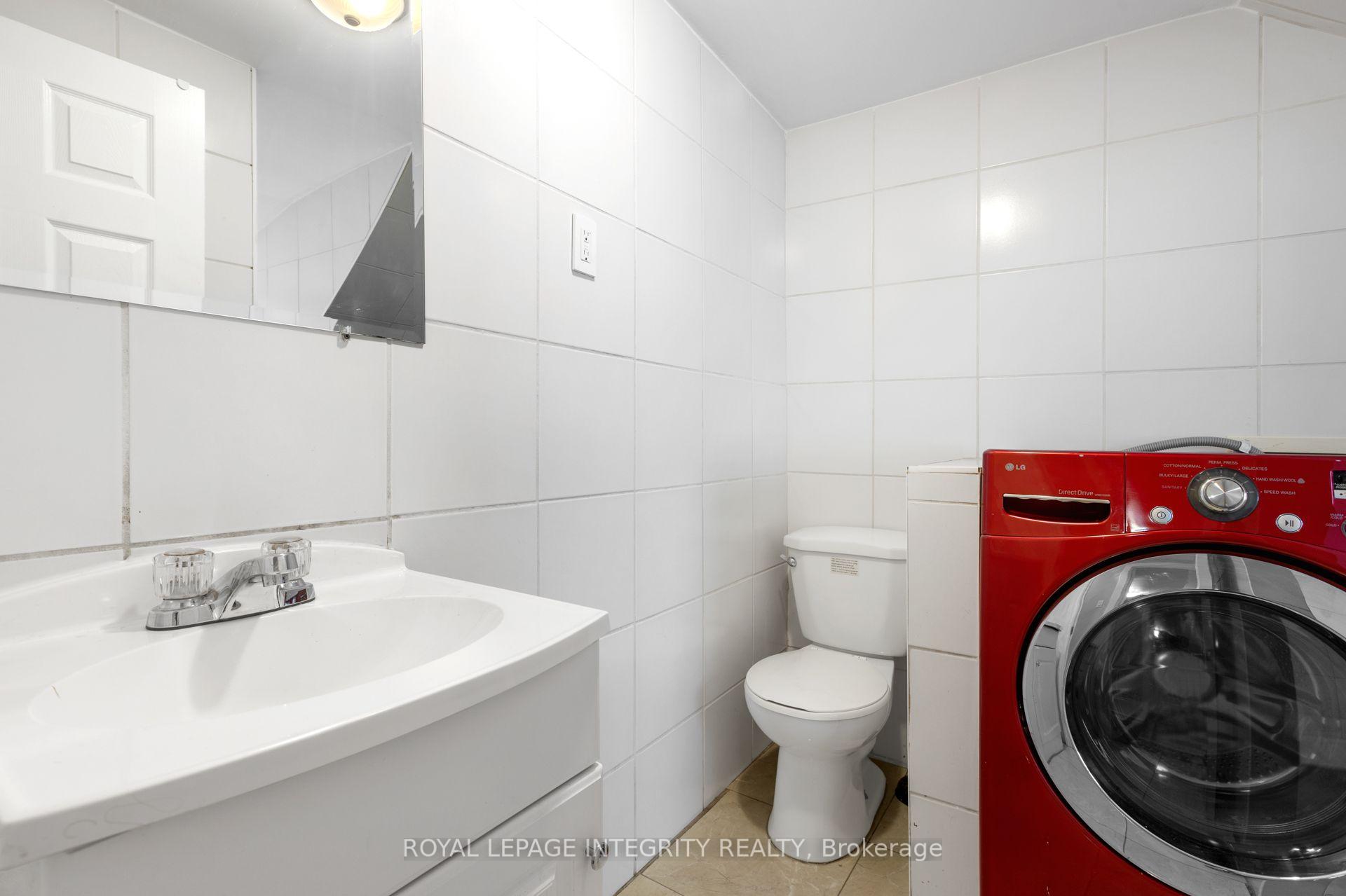 Photo 6 of 240 Blackburn Avenue, Ottawa, Sandy Hill — HOMEH