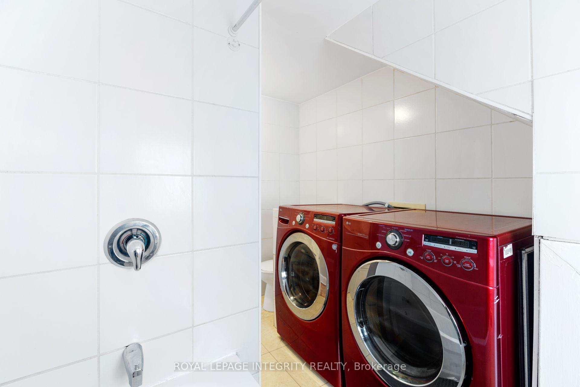 Photo 9 of 240 Blackburn Avenue, Ottawa, Sandy Hill — HOMEH