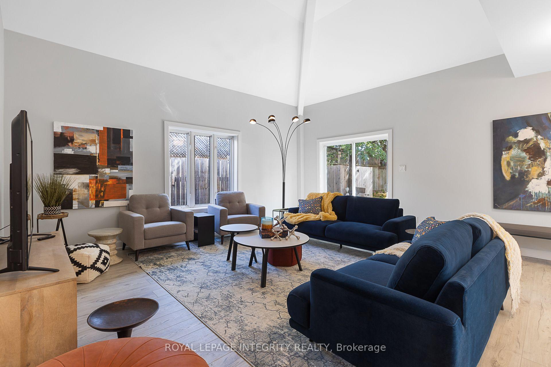 Photo 11 of 240 Blackburn Avenue, Ottawa, Sandy Hill — HOMEH