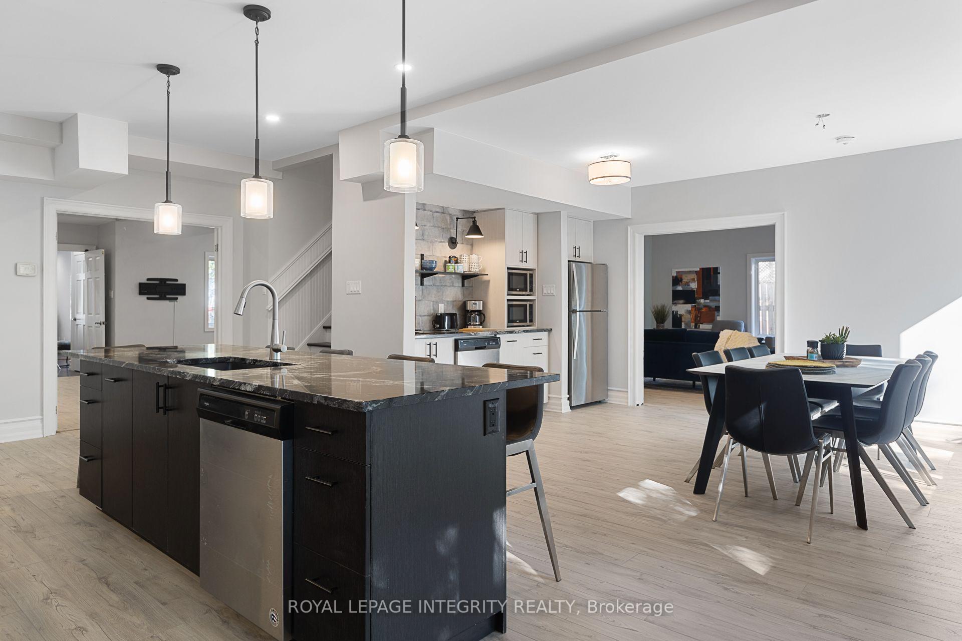 Photo 23 of 240 Blackburn Avenue, Ottawa, Sandy Hill — HOMEH