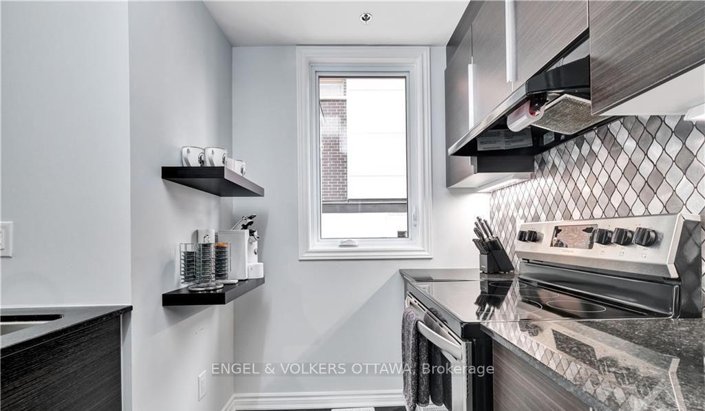 Photo 9 of Unit 13, 569 Ozawa Private, Ottawa, CFB Rockcliffe and Area — HOMEH