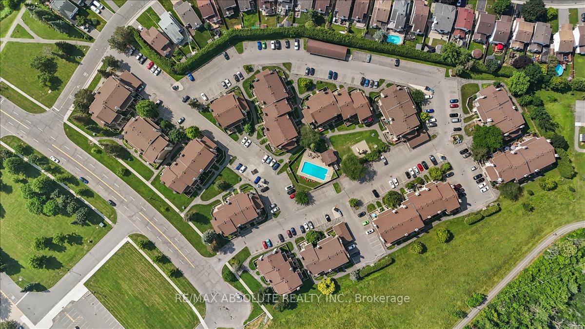 Photo 4 of Unit 56A, 794 St. Andre Drive, Ottawa, Hiawatha Park/Convent Glen — HOMEH
