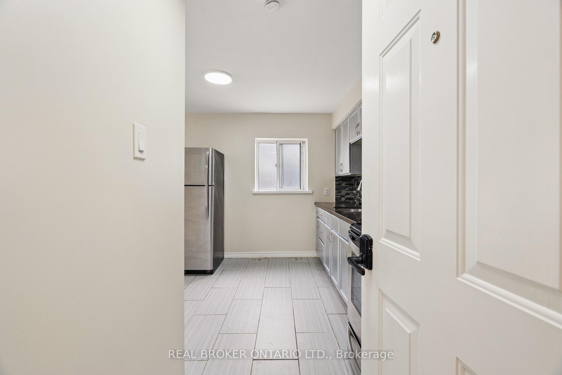 Photo 5 of Unit #1B, 1 Elgin Street N, Halton Hills, Acton — HOMEH