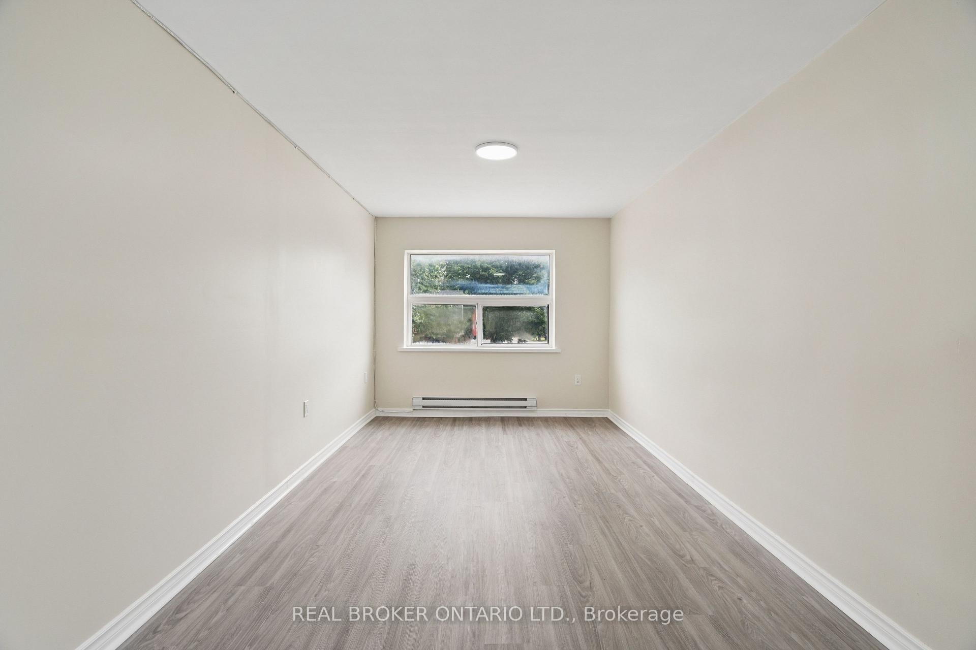 Photo 11 of Unit #1B, 1 Elgin Street N, Halton Hills, Acton — HOMEH