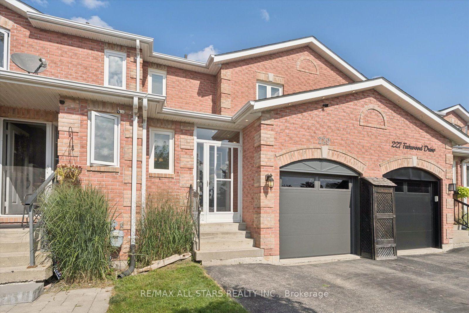 Photo 3 of 229 Fairwood Drive, Georgina, Keswick South — HOMEH