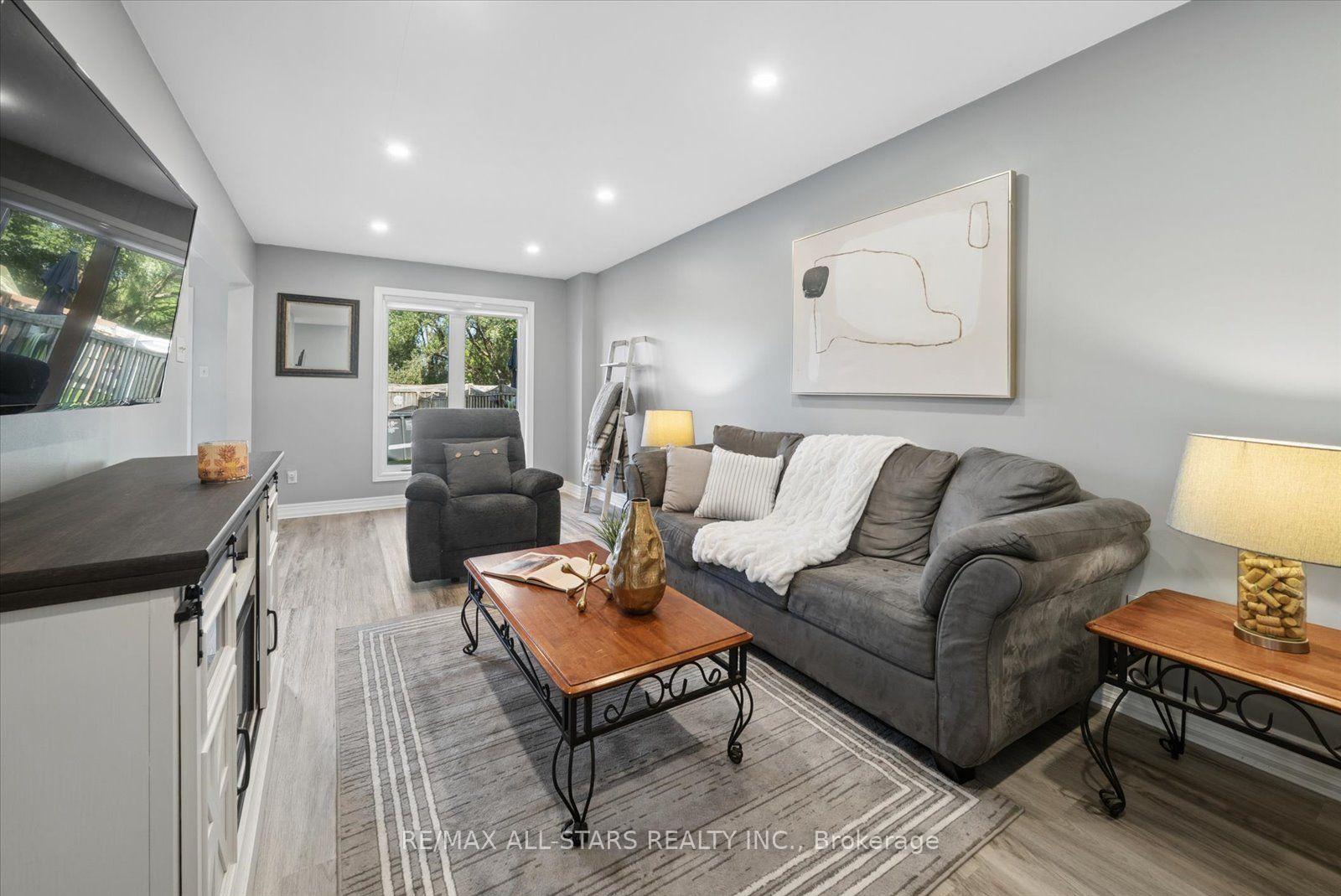 Photo 7 of 229 Fairwood Drive, Georgina, Keswick South — HOMEH