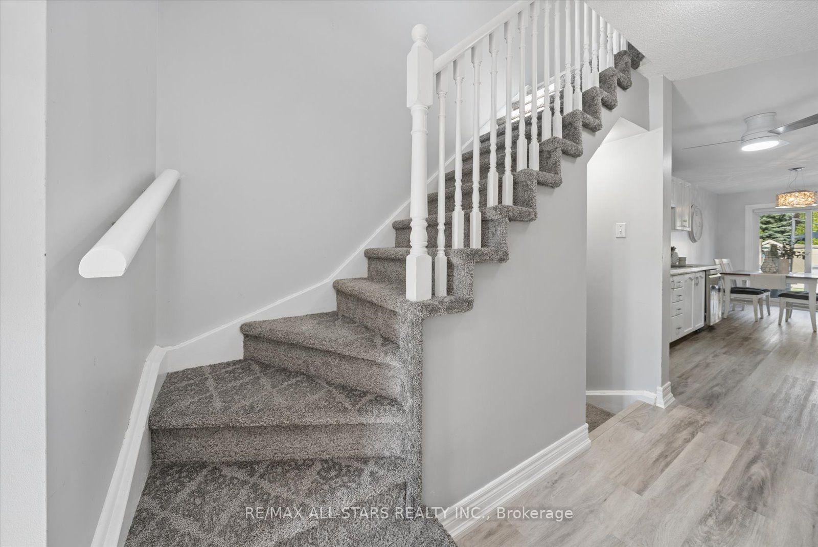 Photo 16 of 229 Fairwood Drive, Georgina, Keswick South — HOMEH