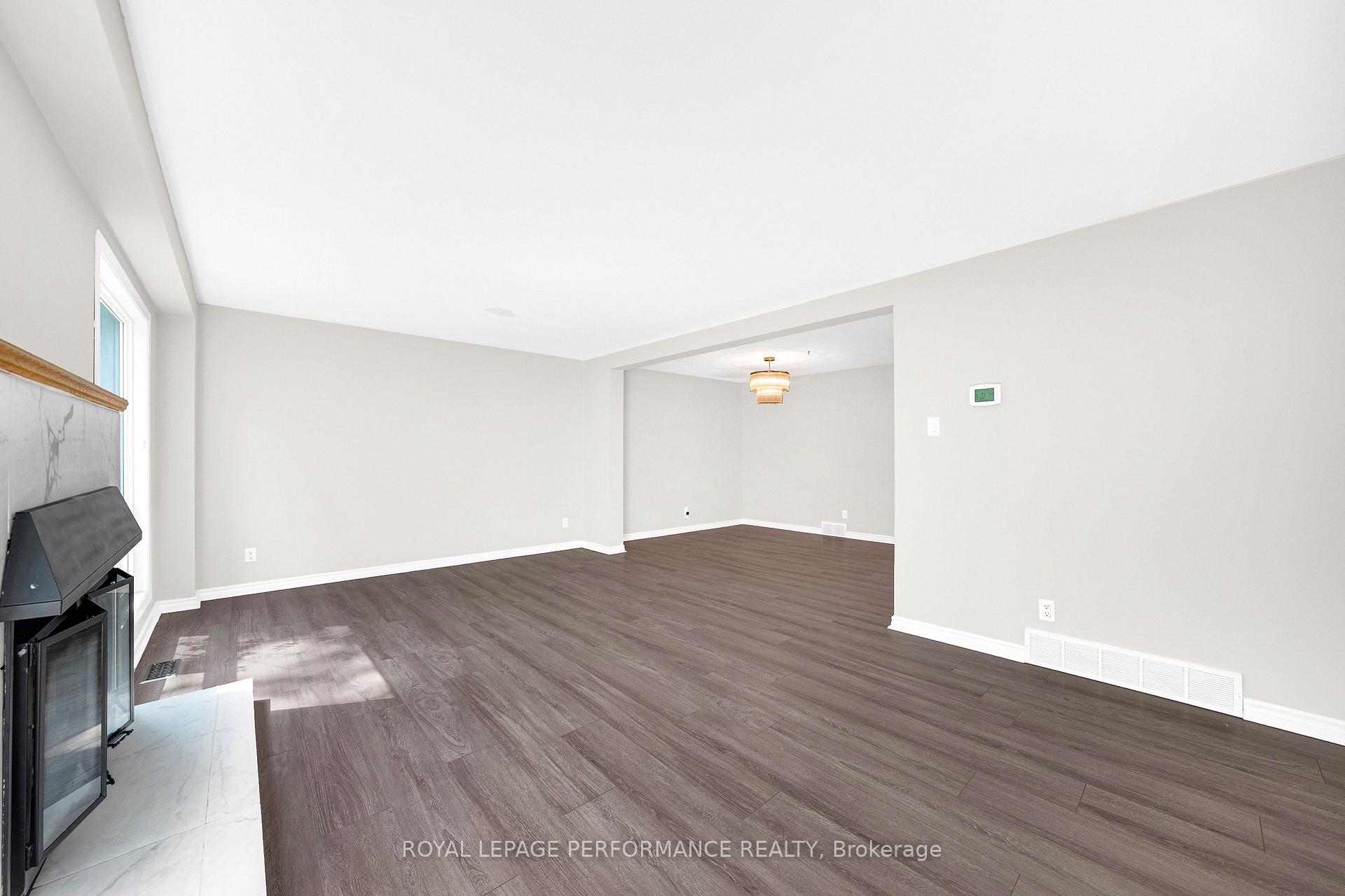 Photo 12 of 6966 Bois Avenue, Ottawa, Convent Glen North — HOMEH