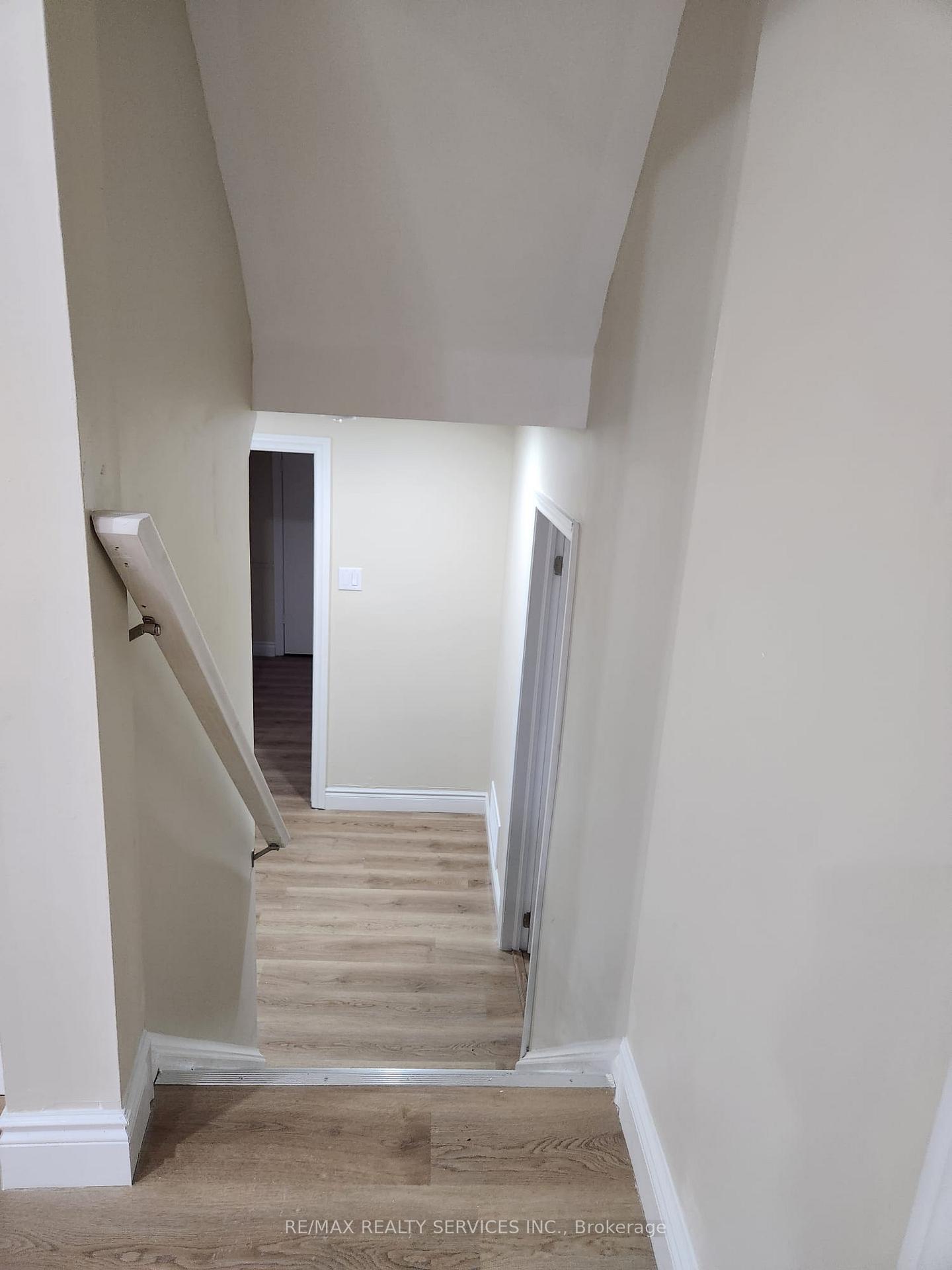 Photo 15 of Unit BASEMENT, 464 Thorndale Drive, Waterloo, Maple Hills — HOMEH